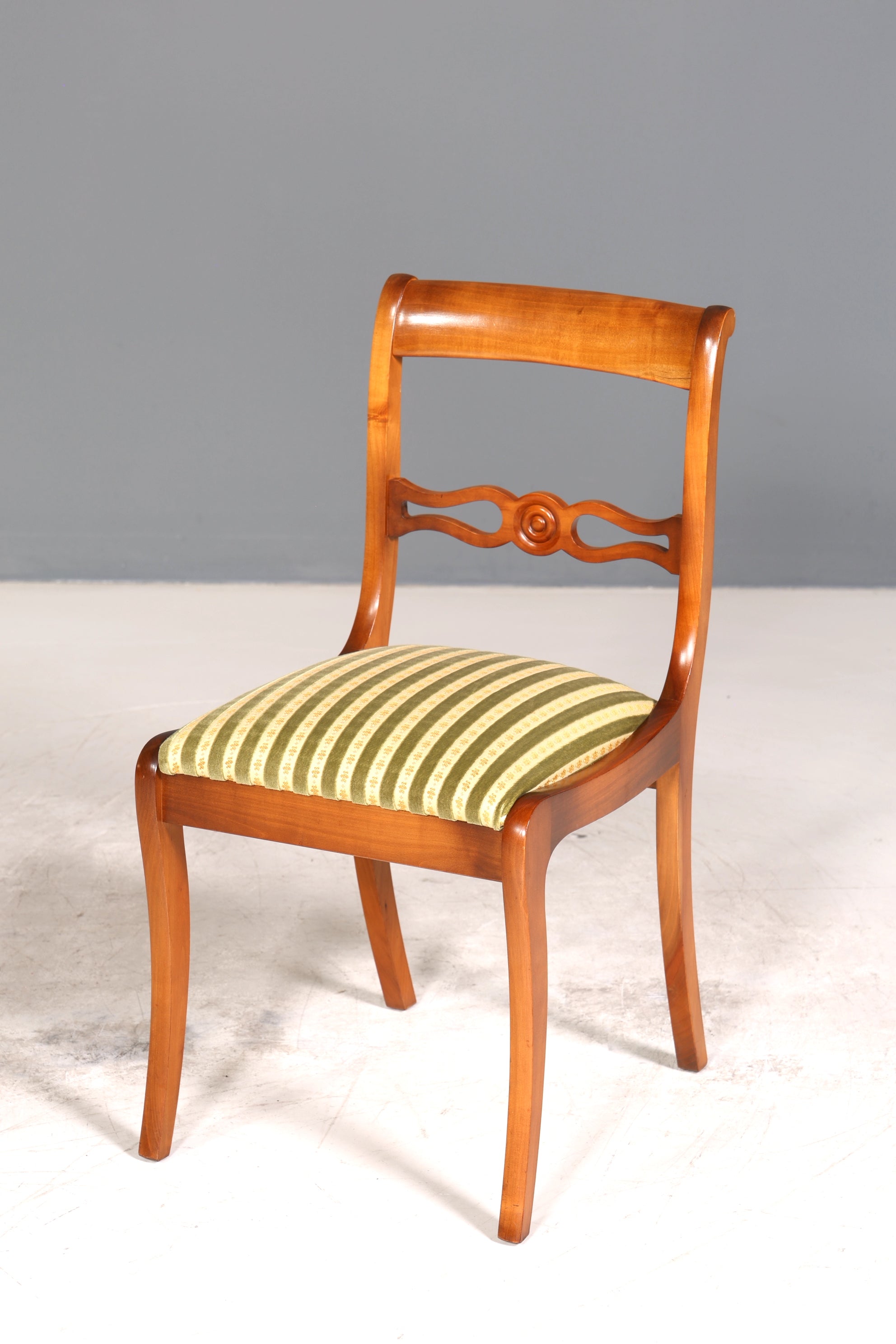 4x Wunderschöne Englische Stühle Englisch Dining Chairs Küchenstühle Stuhlset