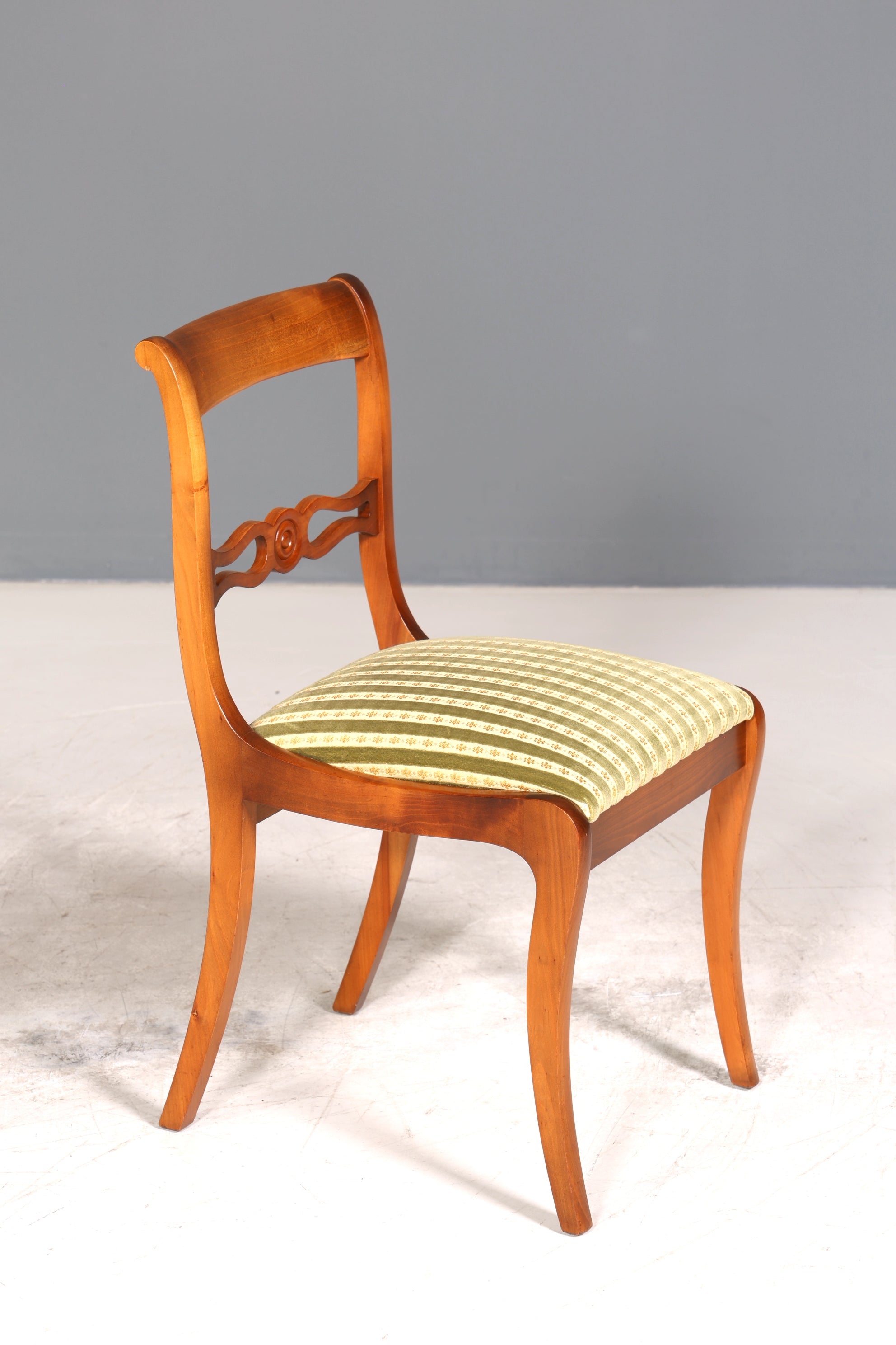 4x Wunderschöne Englische Stühle Englisch Dining Chairs Küchenstühle Stuhlset