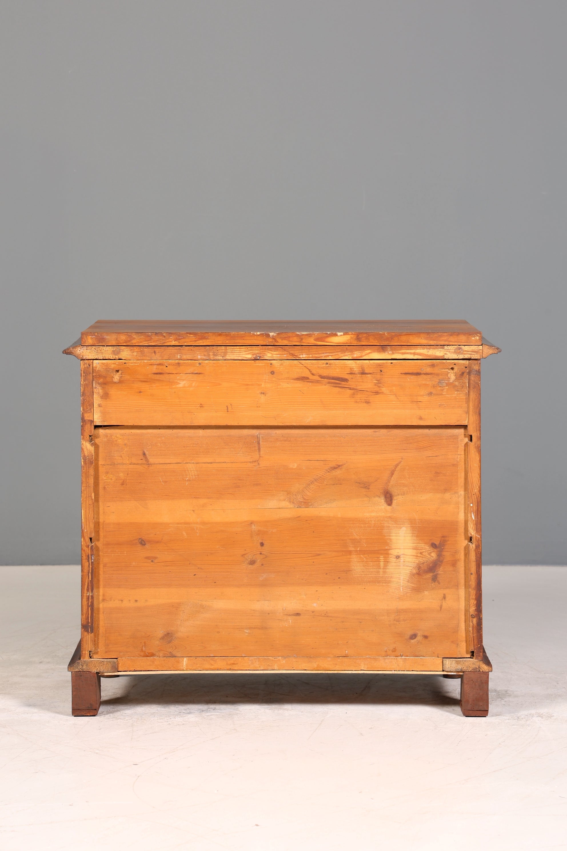 Stilvolle Gründerzeit Kommode Jugendstil Antik Sideboard Schubladenkommode Wäschekommode