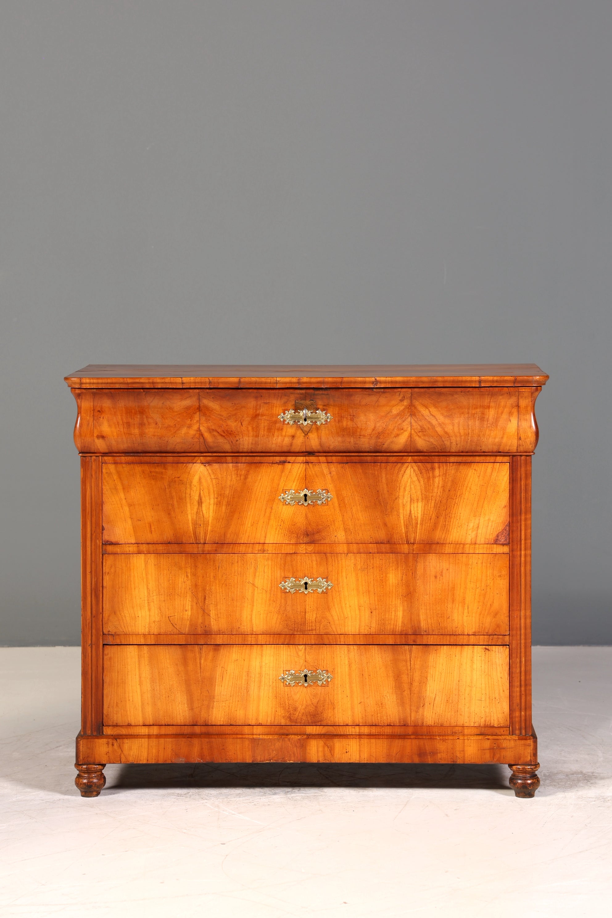Stilvolle Biedermeier Kommode Nussbaum Louis Philippe Schubladenkommode um 1890