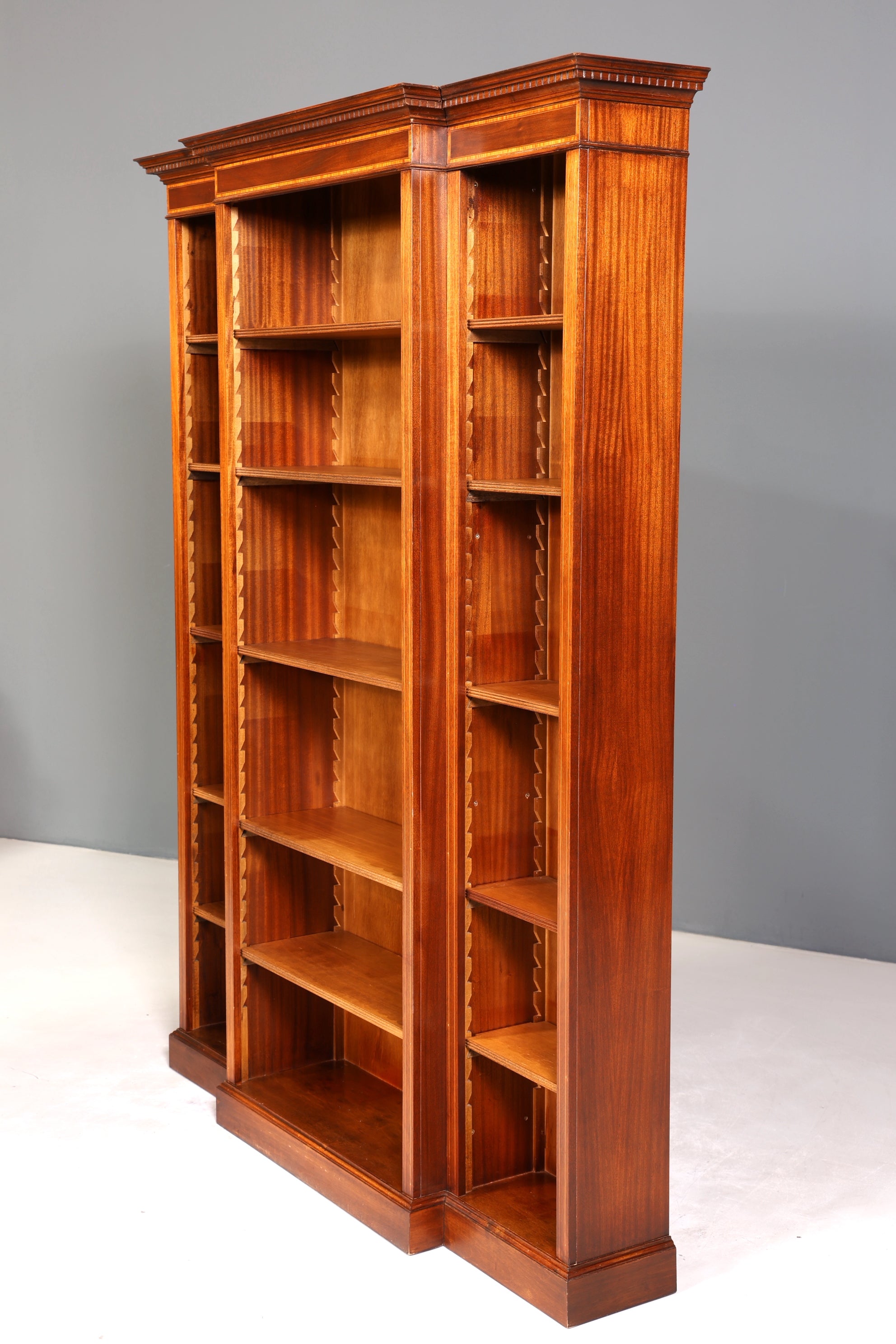Wunderschönes Englisches XXL Bücherregal Antik Regal Bookshelf Buchablage 60s