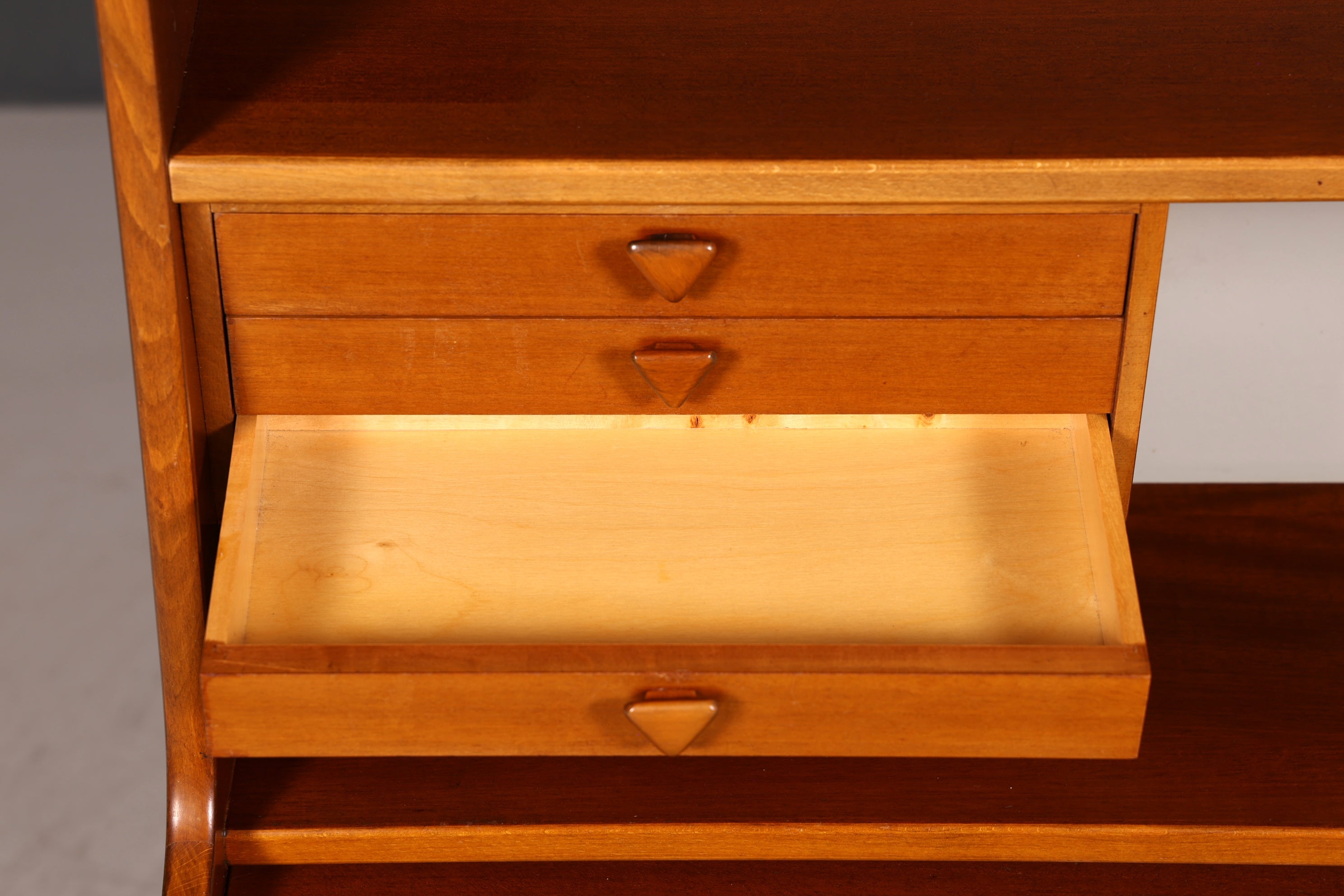 Wunderschöner Mid Century Schrank Bücherregal Danish Design Hugo Troeds Vintage Sekretär Highboard Holz Regal