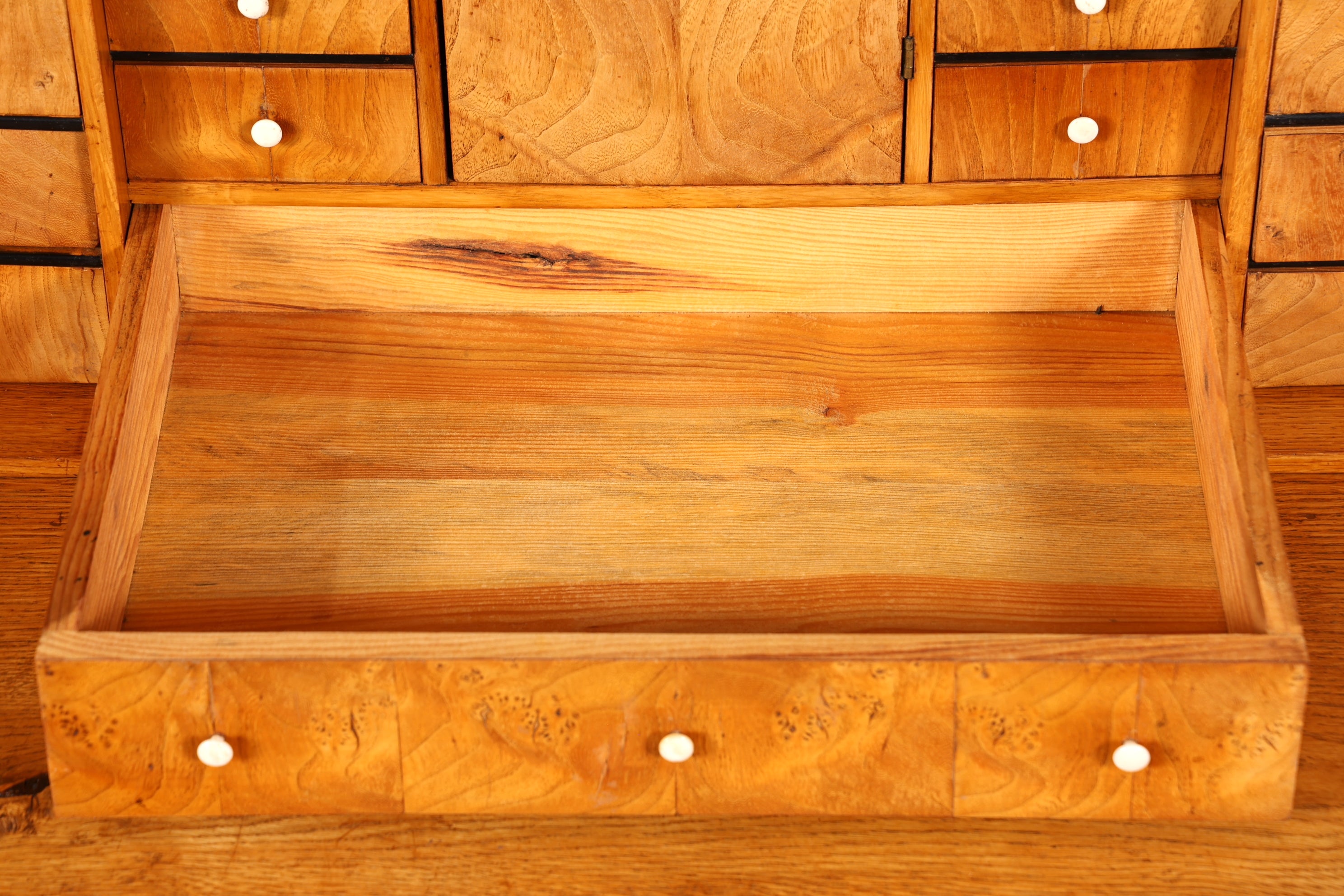 Stilvoller Biedermeier Sekretär Vertiko Louis Philippe Highboard Kommode Schubladenkommode