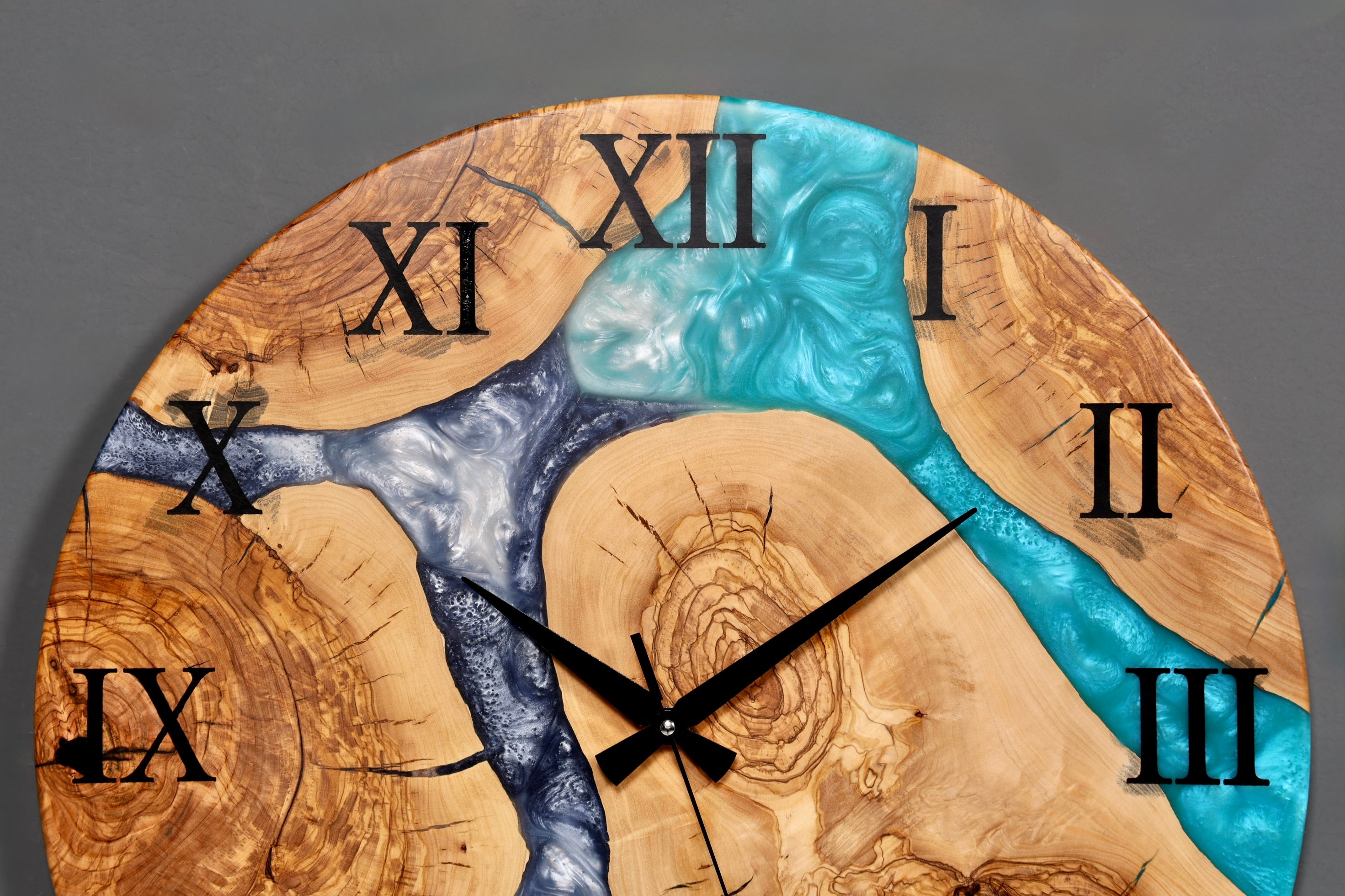 Wunderschöne Handgefertigte Epoxidharz Wanduhr Olivenbaum Blue Ocean Uhr Epoxy Analog Uhr