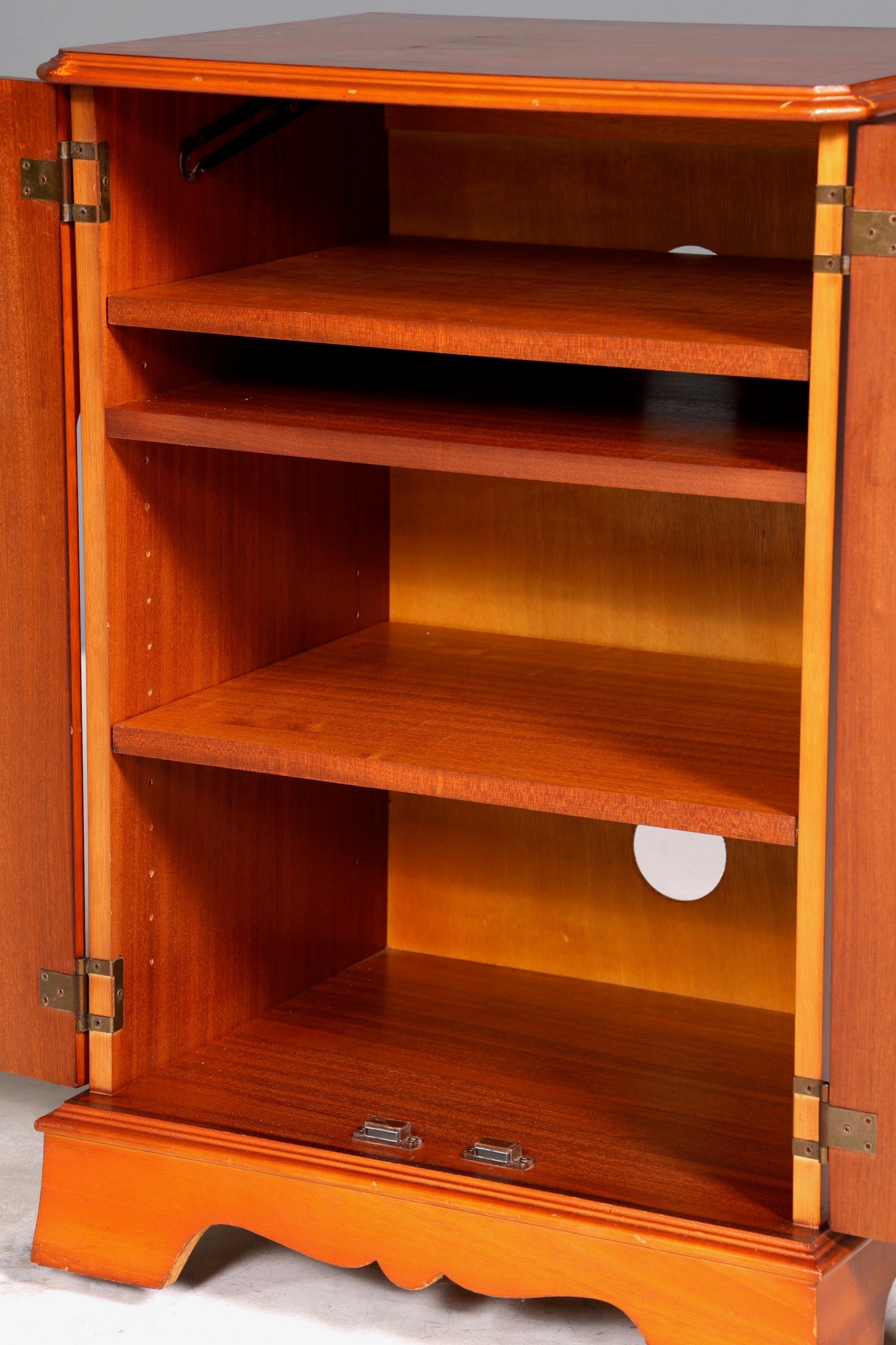 Traumhafter Englischer Schrank echt Holz Hifi Kommode Antik Stil Schallplatten Schrank 60s