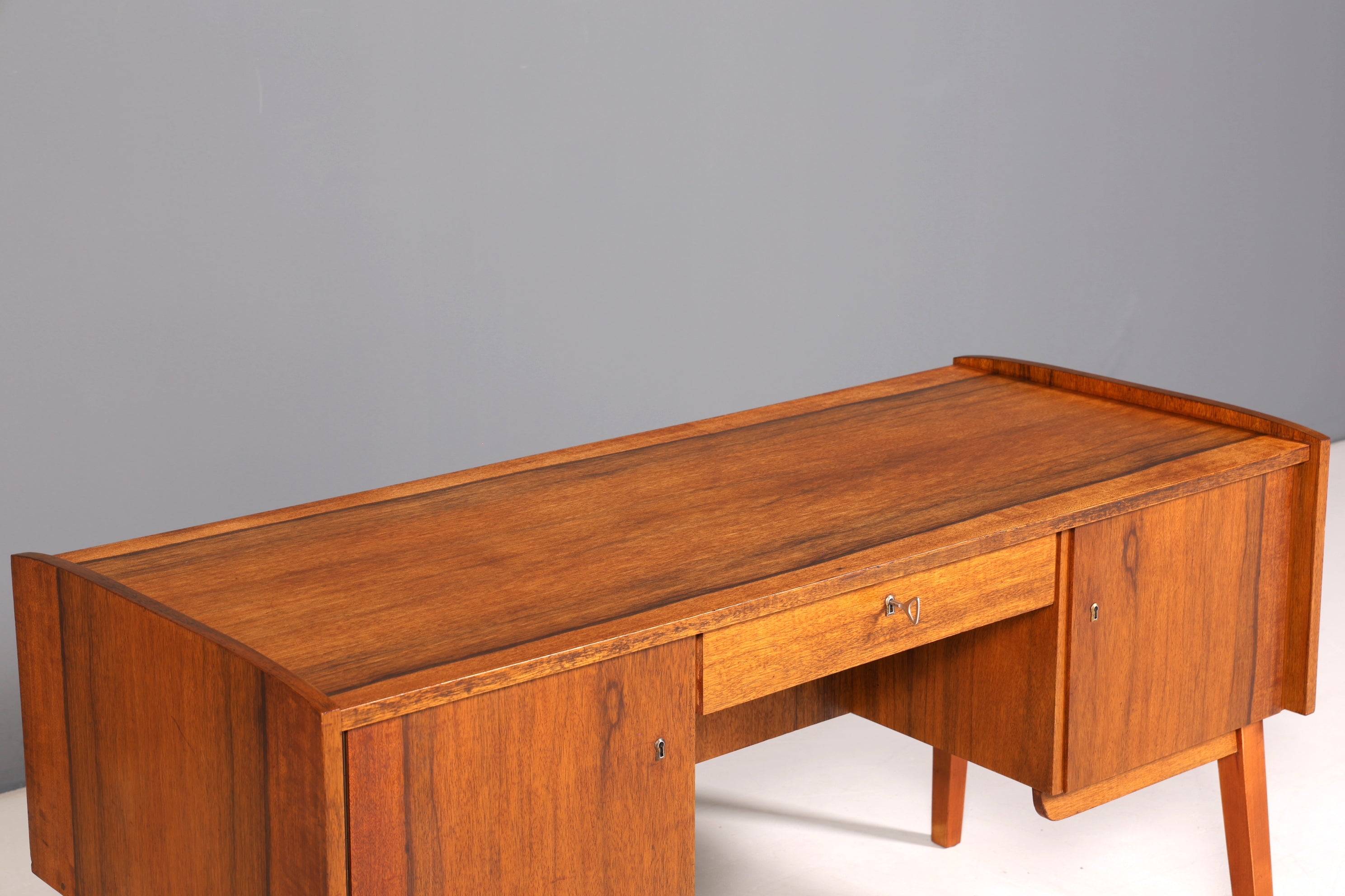 Wunderschöner Mid Century Schreibtisch Danish Design Bürotisch Vintage Office Table