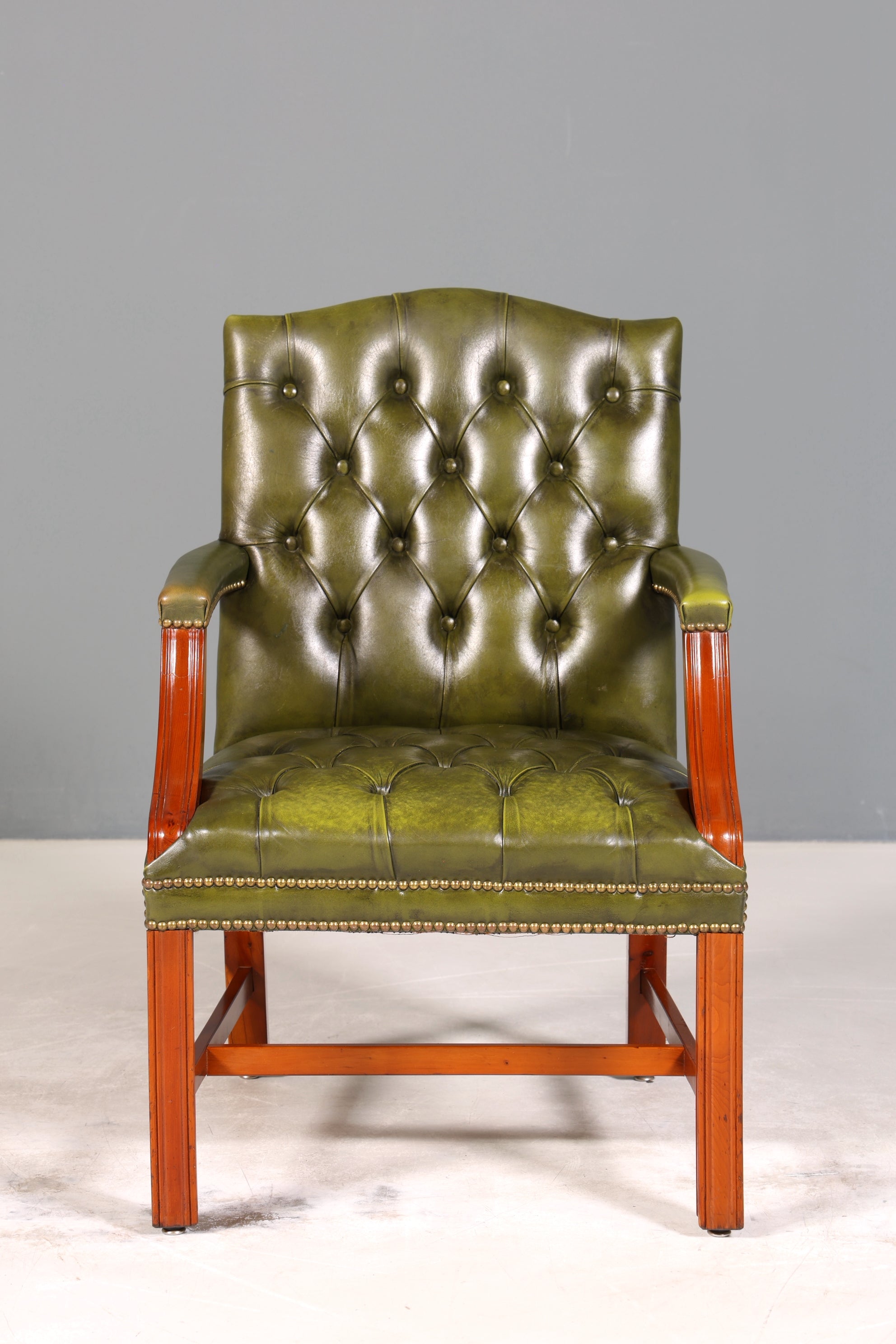 Edler Original Chesterfield Sessel Englisch Leder Herrensessel UK Armlehnsessel