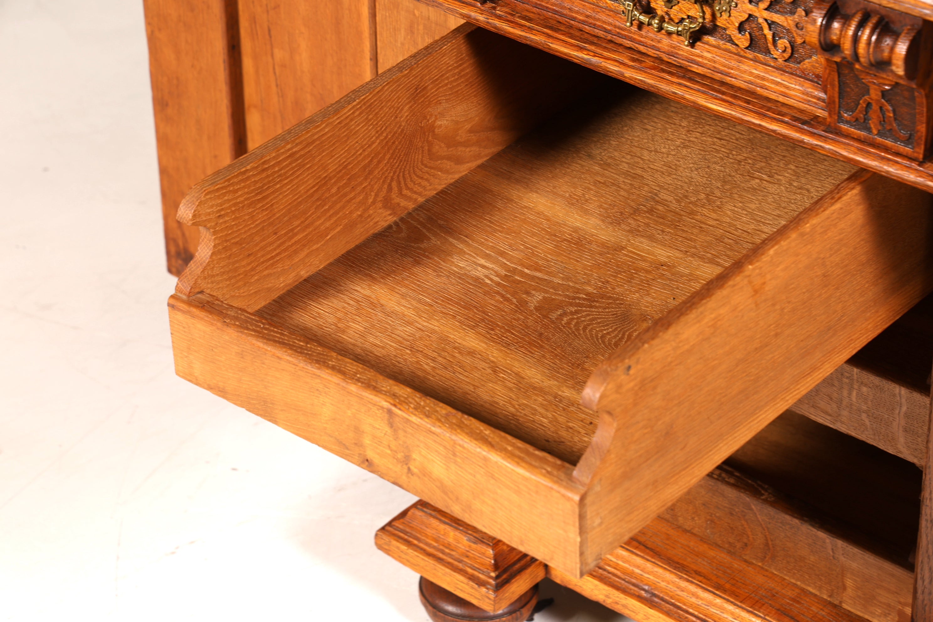 Traumhafter Gründerzeit Schreibtisch Jugendstil Bürotisch echt Holz Antik Office Desk