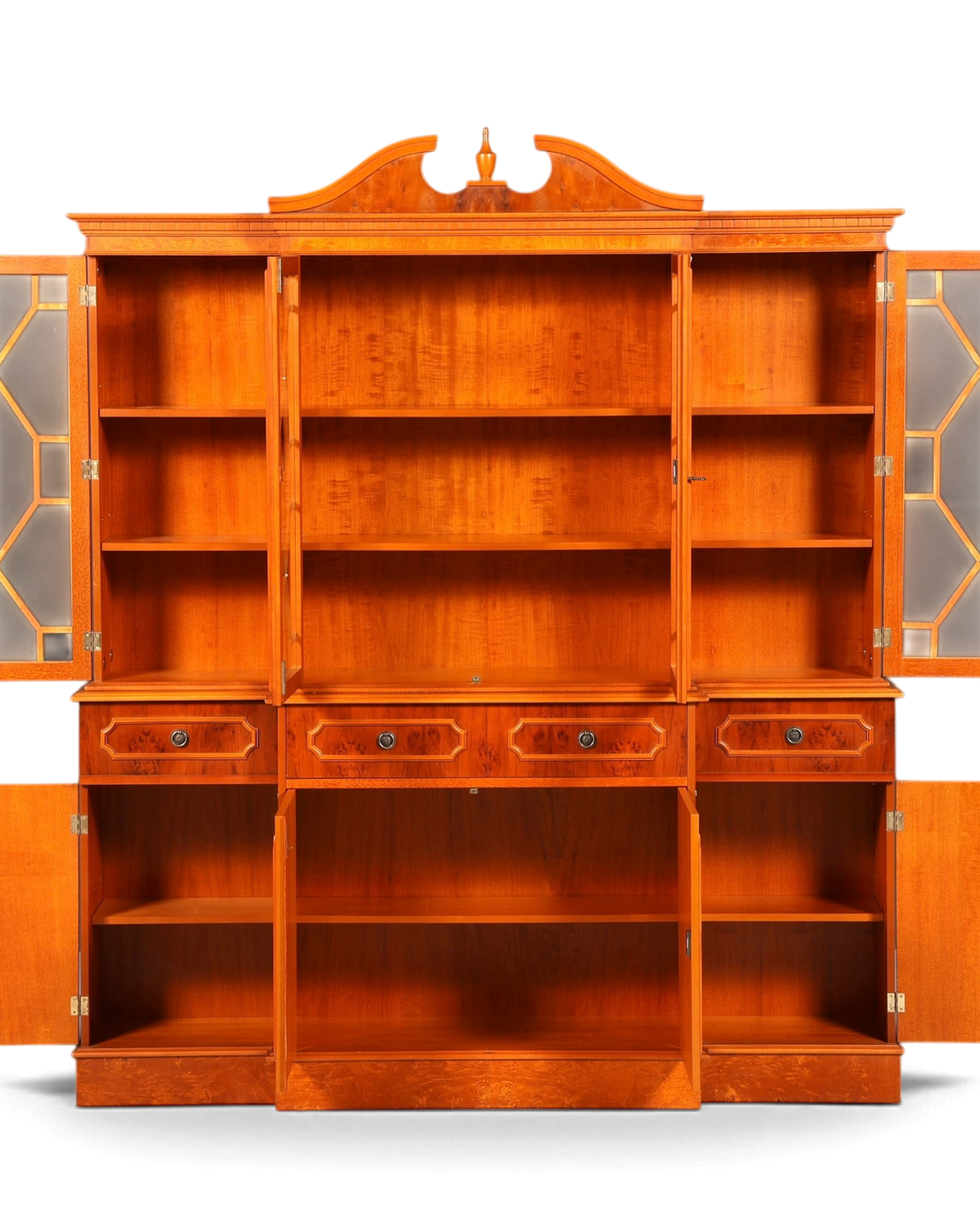 Hauptstadt Möblerei englische Vitrine aus Holz mit Glasfronten, verstellbaren Regalböden und klassischem Design