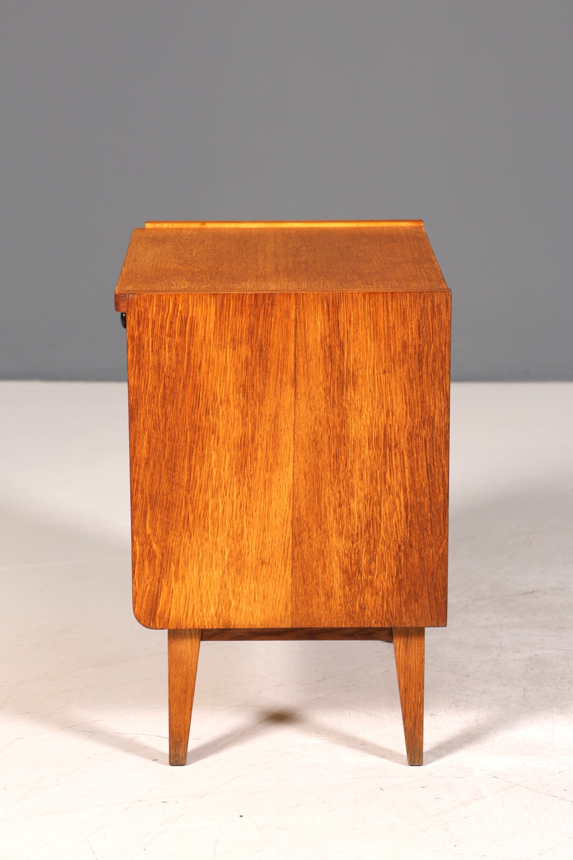 Schlichte Mid Century Kommode Vintage Nachttisch 60s Schubladenkommode 2 von 2