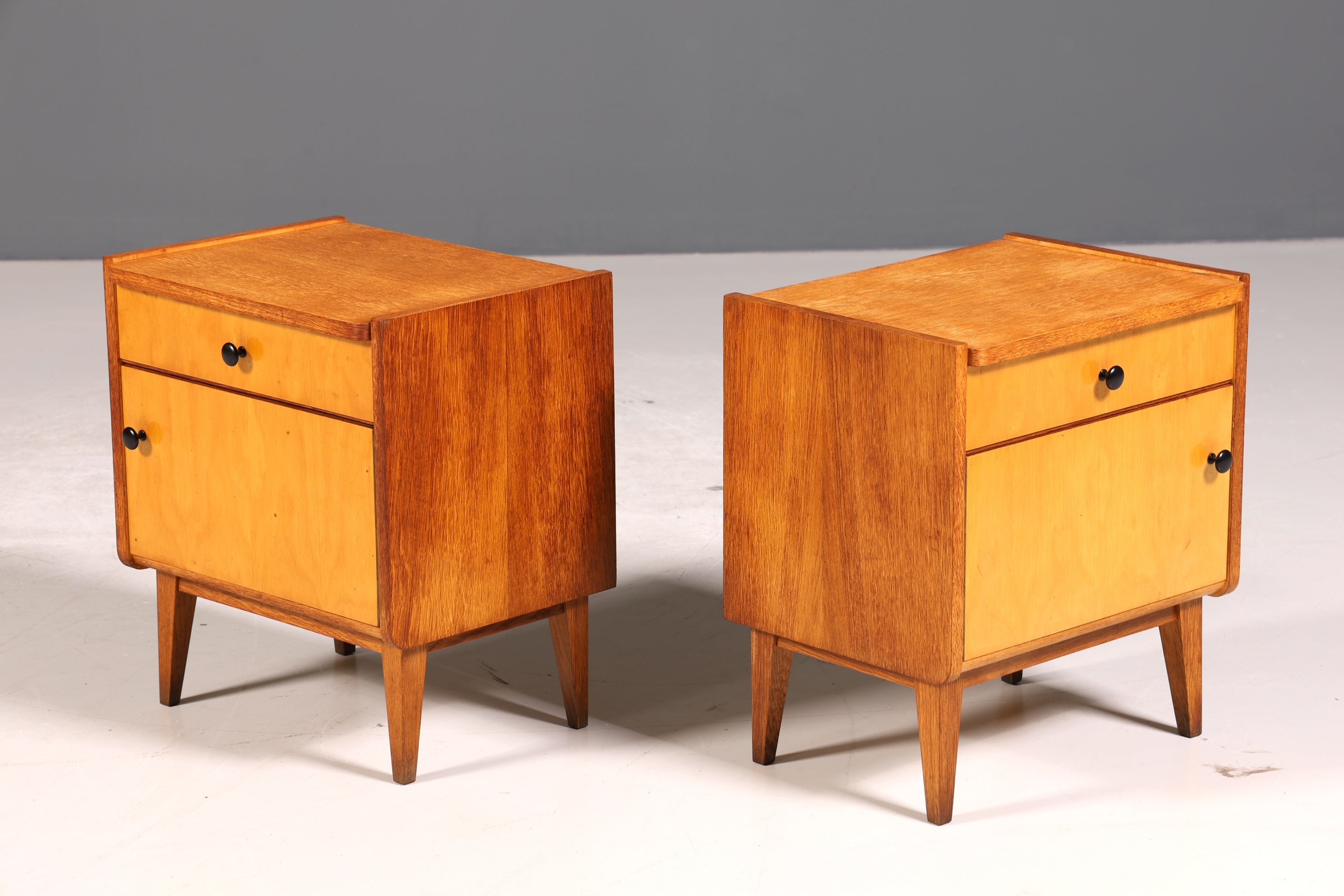 Schlichte Mid Century Kommode Vintage Nachttisch 60s Schubladenkommode 2 von 2