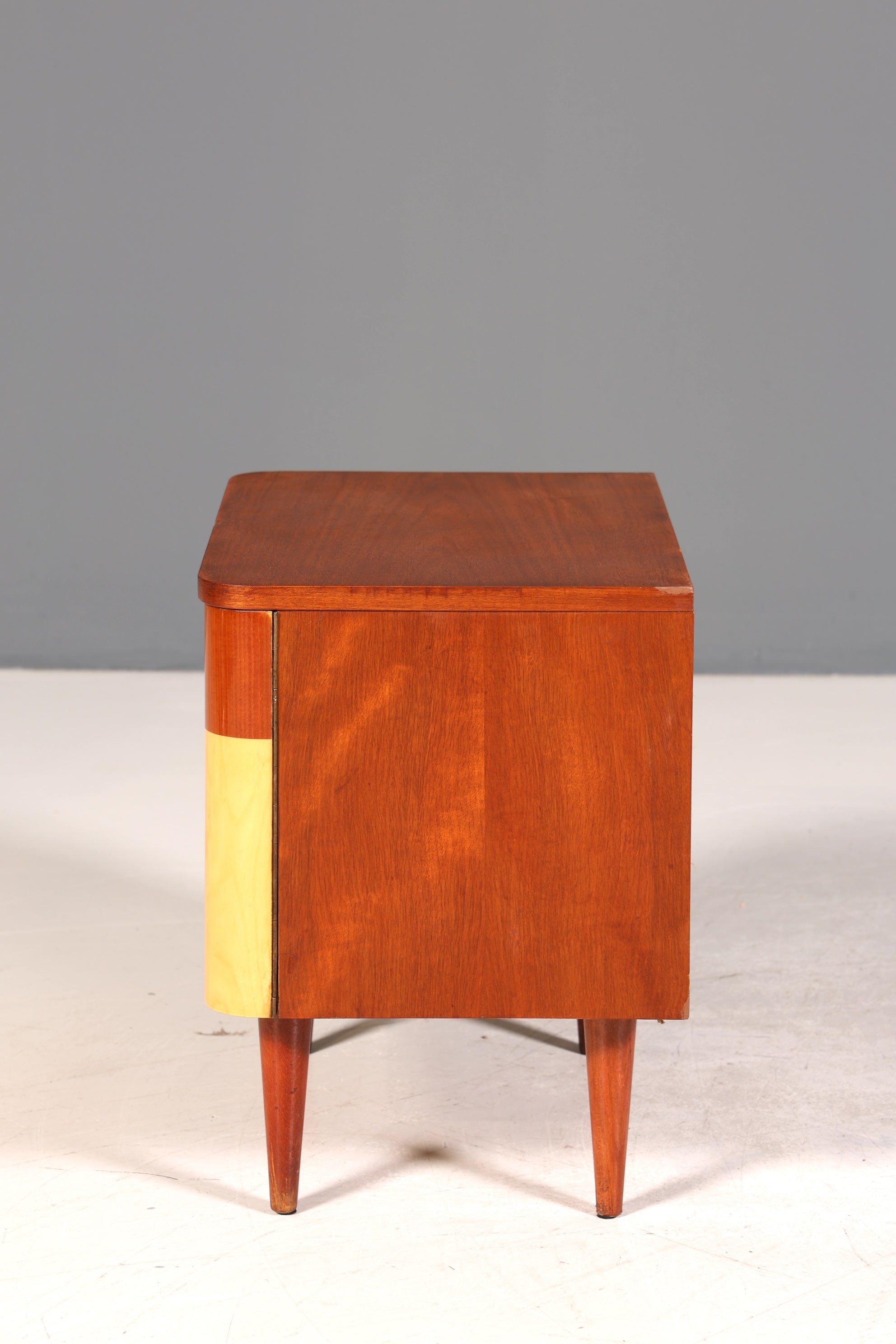 Wunderschöner Mid Century Nachttisch Vintage Schrank 60s Night Stand 2 von 2