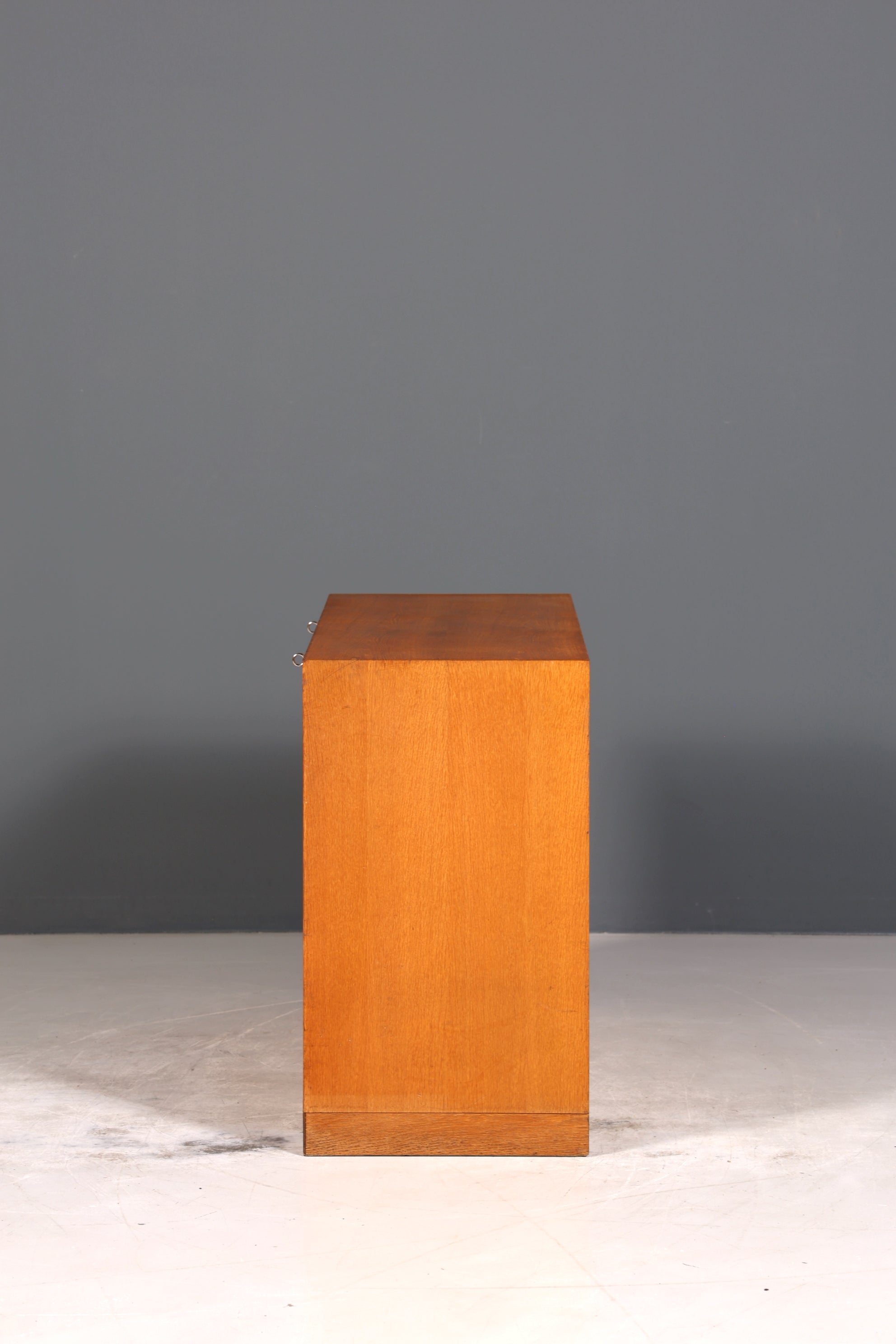 E835 Finish Schlichter Mid Century Rollladenschrank Bauhaus Apothekerschrank Art Deco Büro Aktenschrank