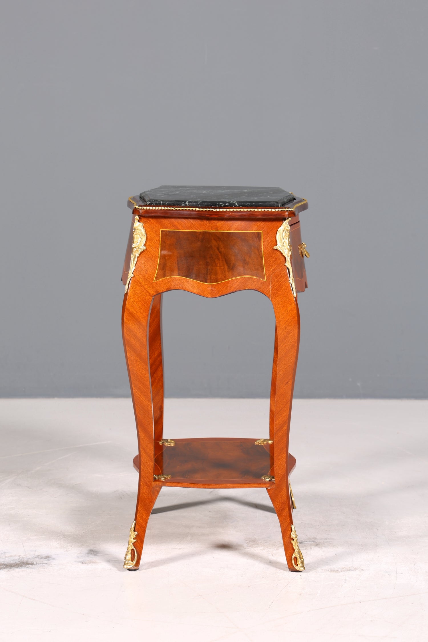 BA19-3 MIT BESCHÄDIGUNGEN / Traumhafter Louis XV Beistelltisch Barock Stil Ablagetisch Marmor Kommode Telefontisch