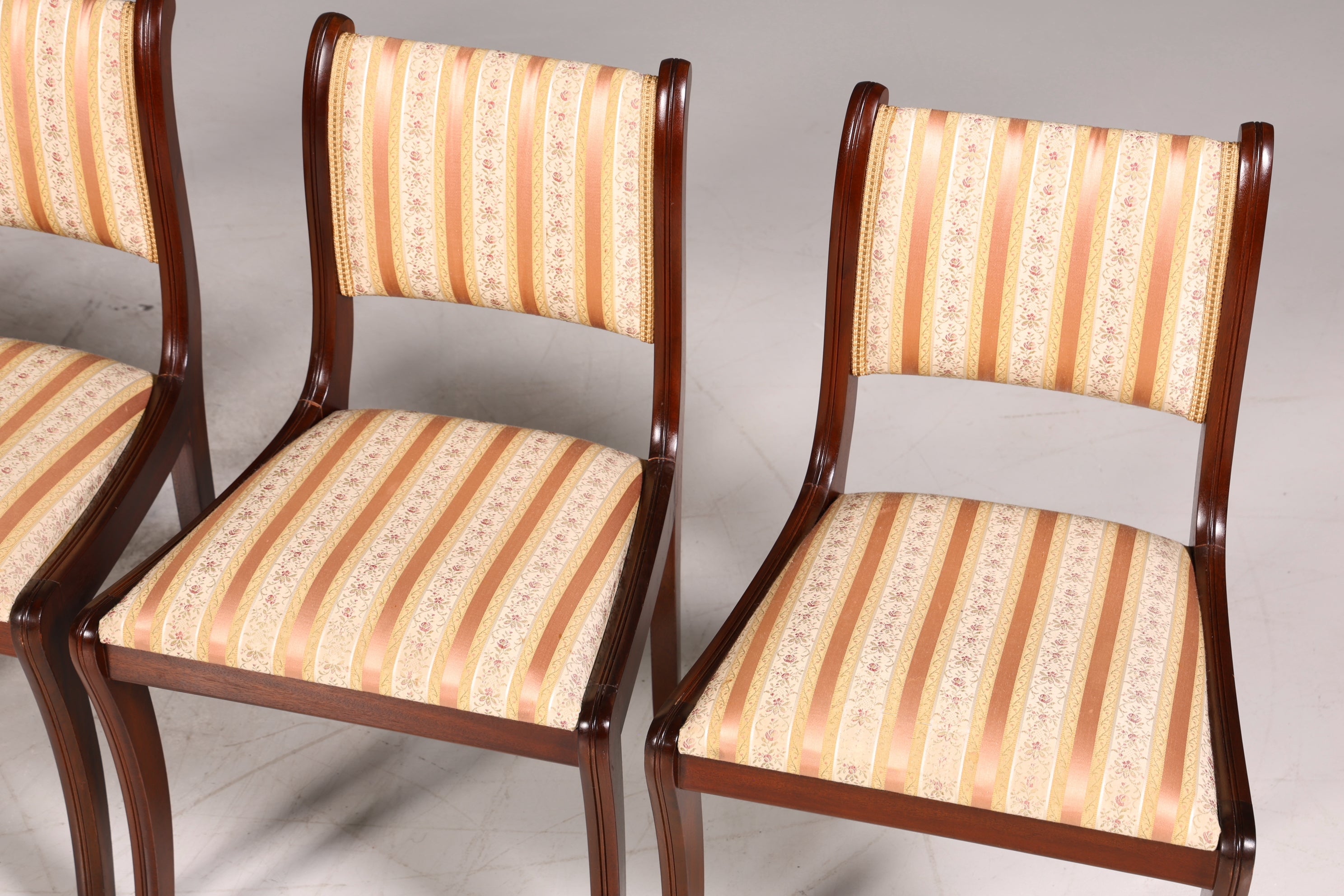 4x Stilvolle Englische Stühle Englisch Dining Chairs Antik 60er Jahre Küchenstühle Stuhlset