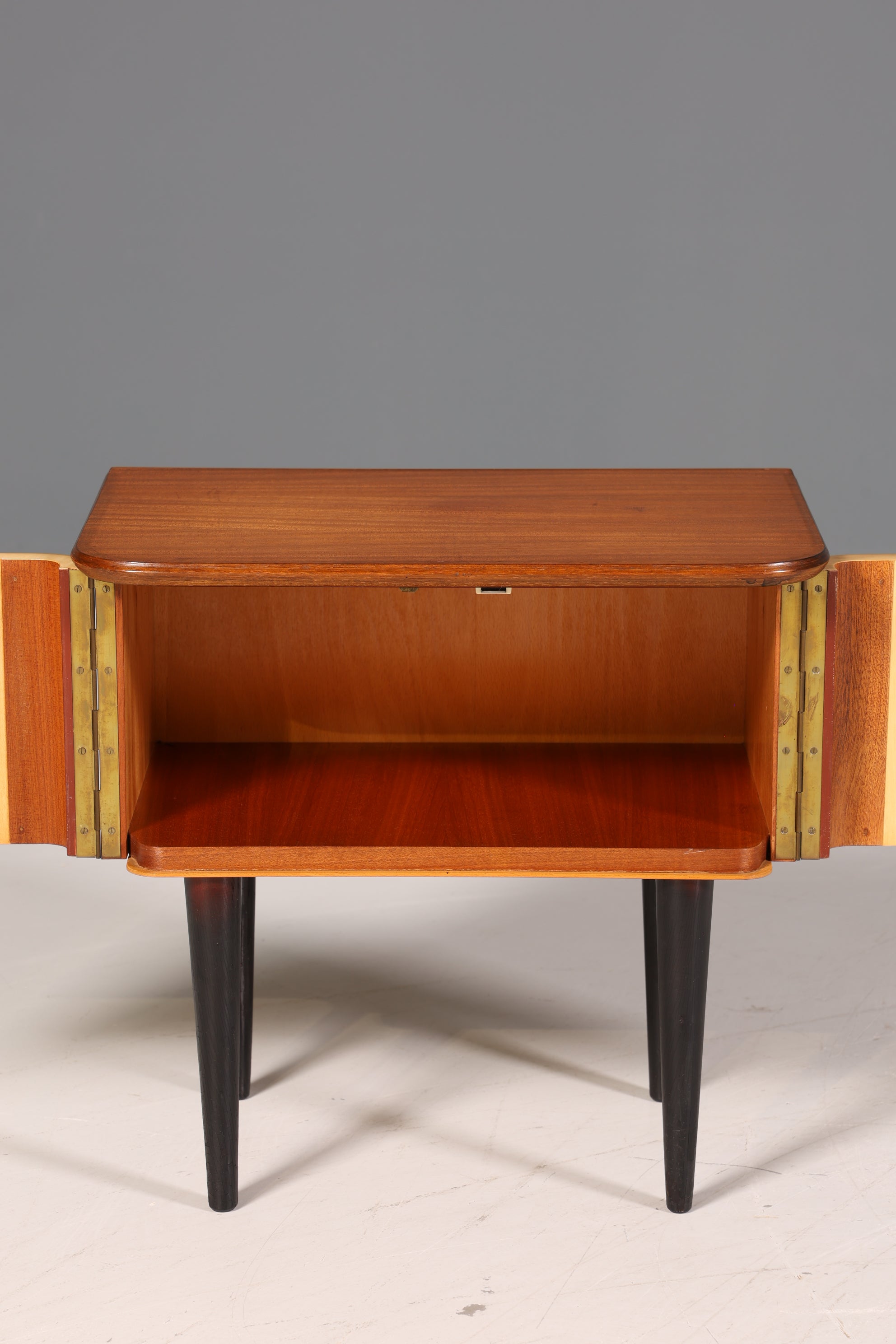 Wunderschöne Mid Century Kommode Vintage Nachttisch Retro Night Stand 2 von 2