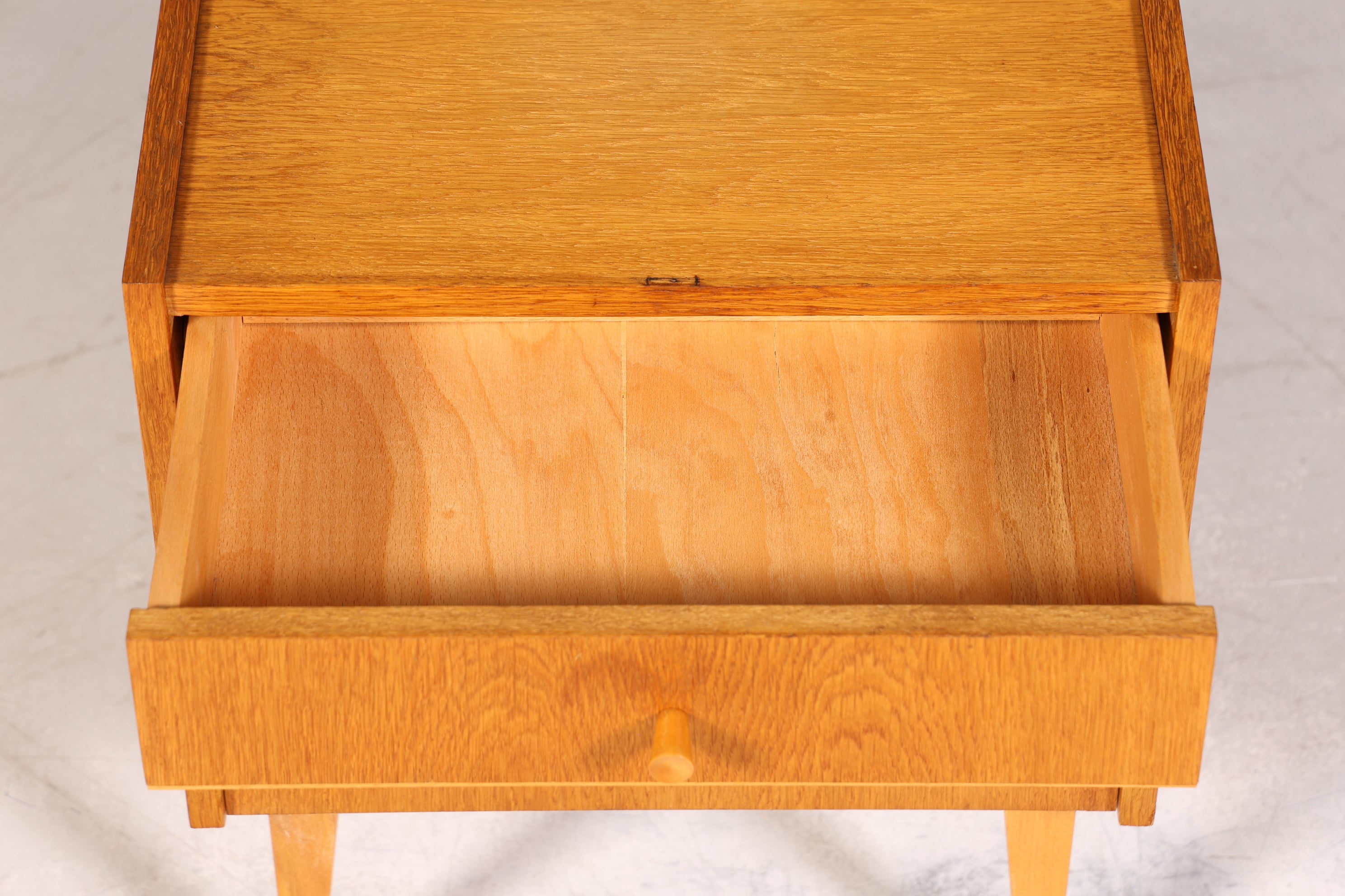 Wunderschöne Mid Century Kommode Vintage Nachttisch Retro Klappschränkchen