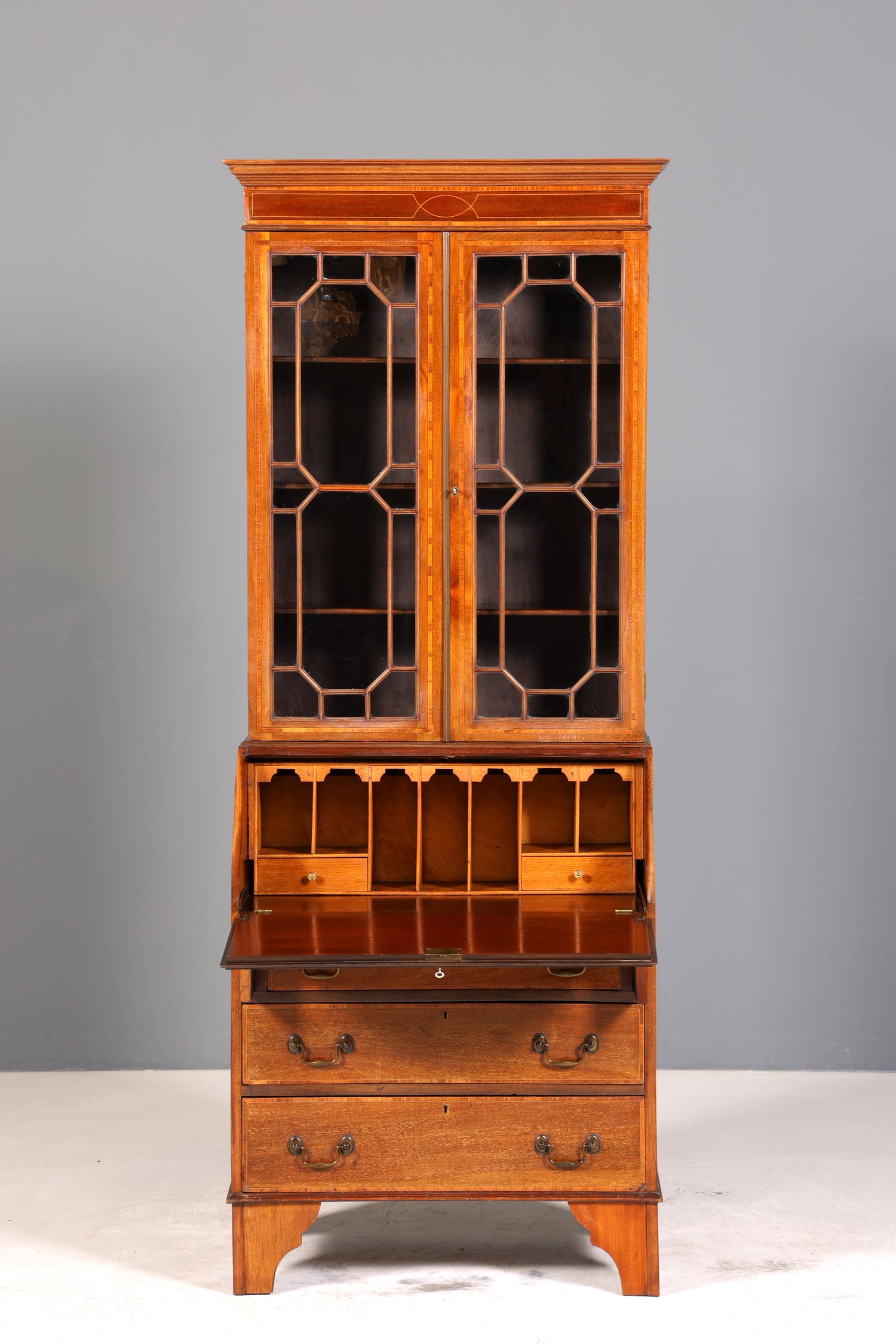 Stilvoller Englischer Sekretär Büro Aufsatzsekretär Antik 60S Vitrinen Schrank UK