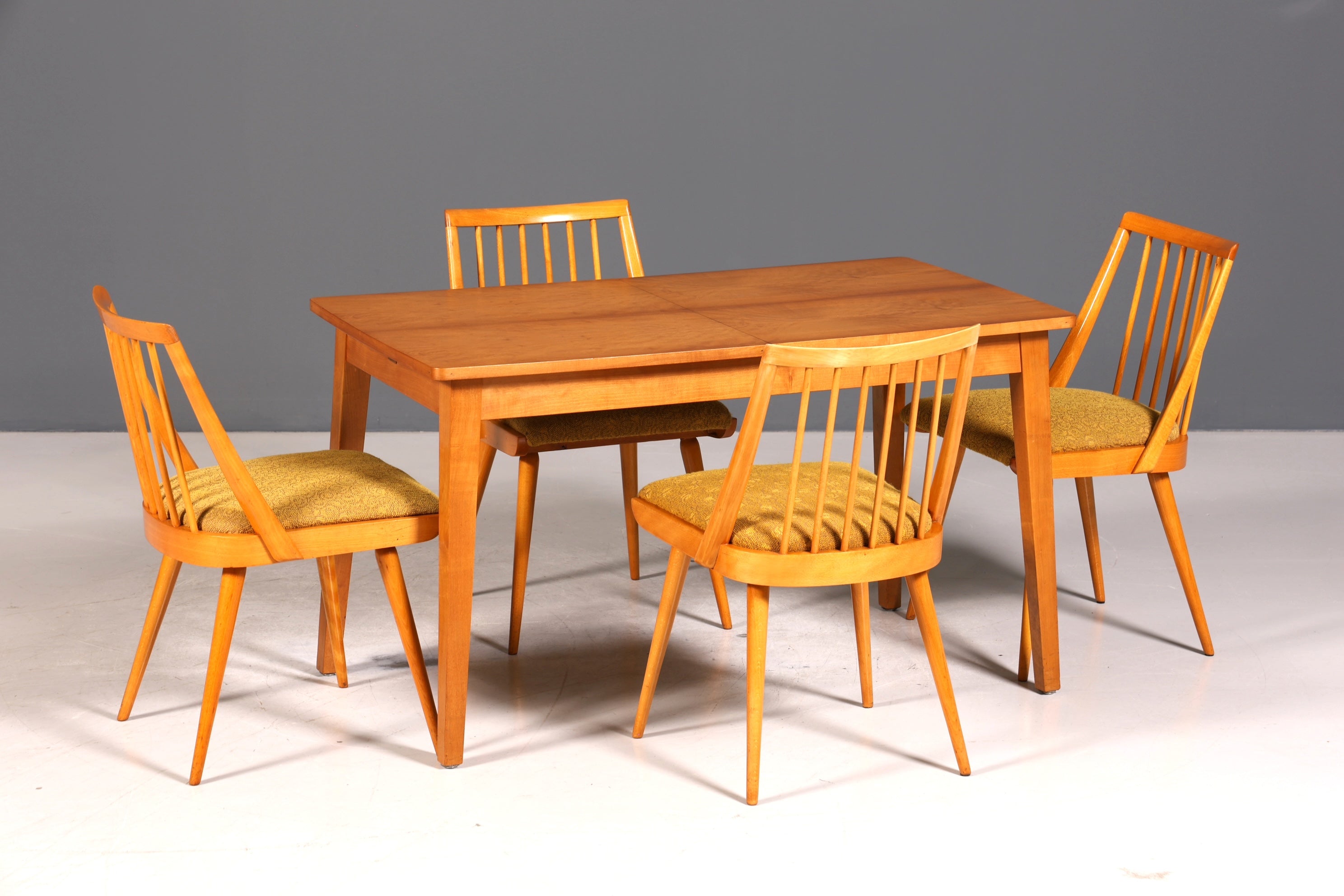 4x Schlichte Mid Century Stühle Retro Stuhlset Danish Design Küchenstühle Esszimmer Stühle