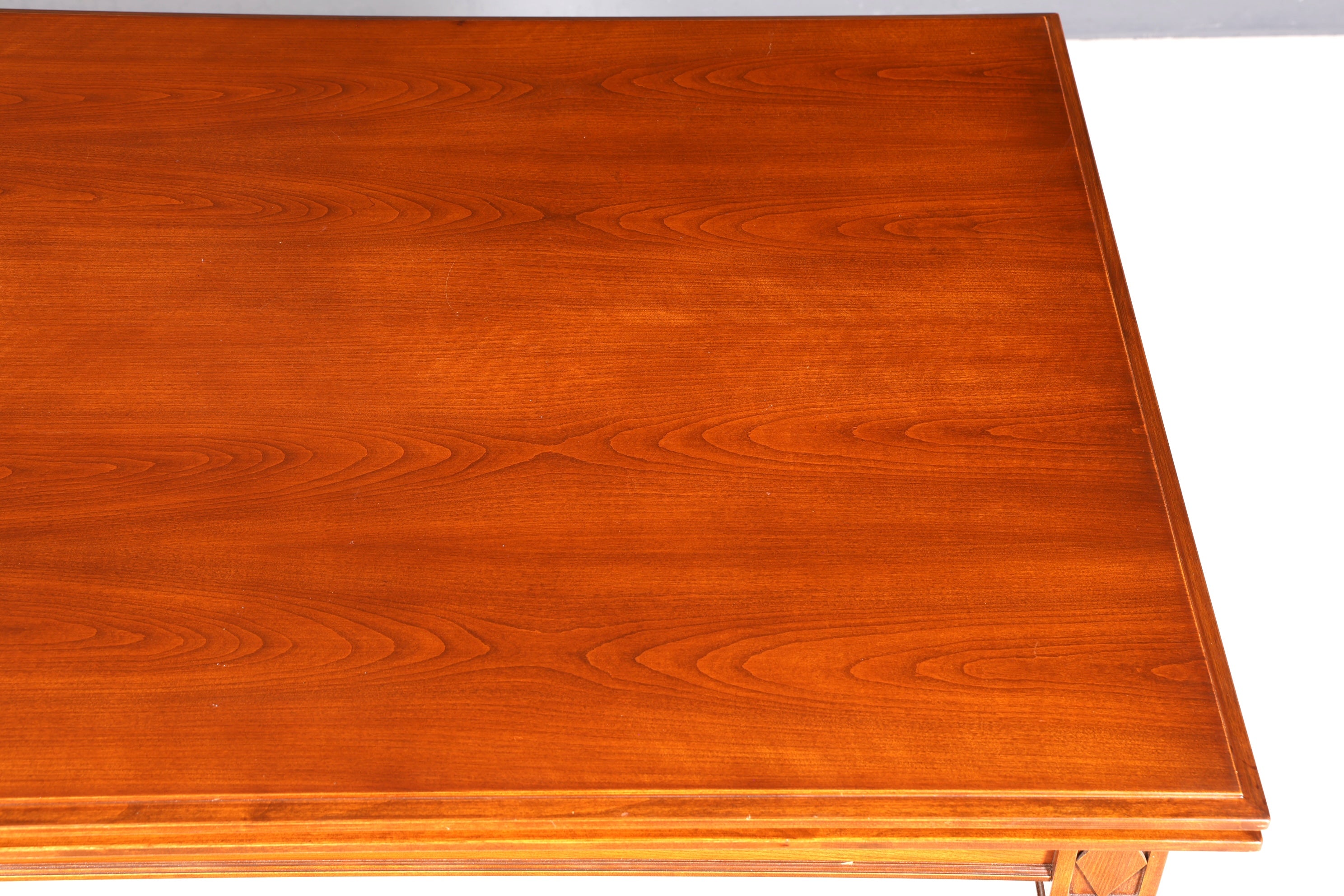 F863 Finish cm SELVA Wunderschöner Englischer Tisch ausziehbarer Esstisch Antik Stil 60s Küchentisch Eibe