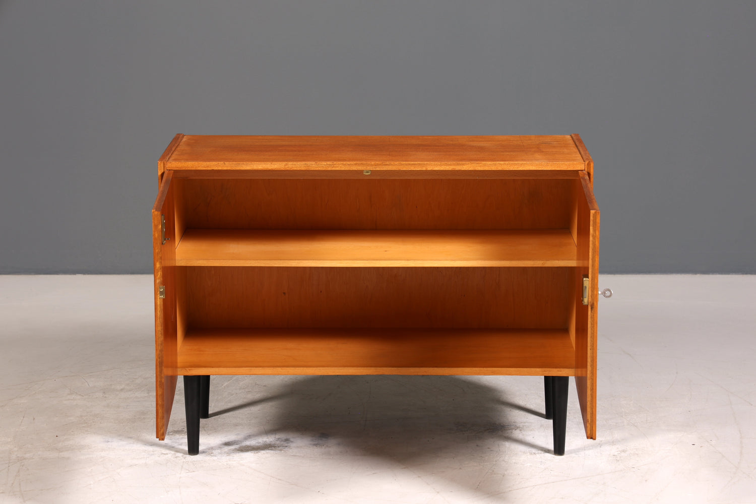 E862 Finish Wunderschöne Mid Century Kommode Vintage Schrank Retro Flur Kommode 60s Regal Sideboard