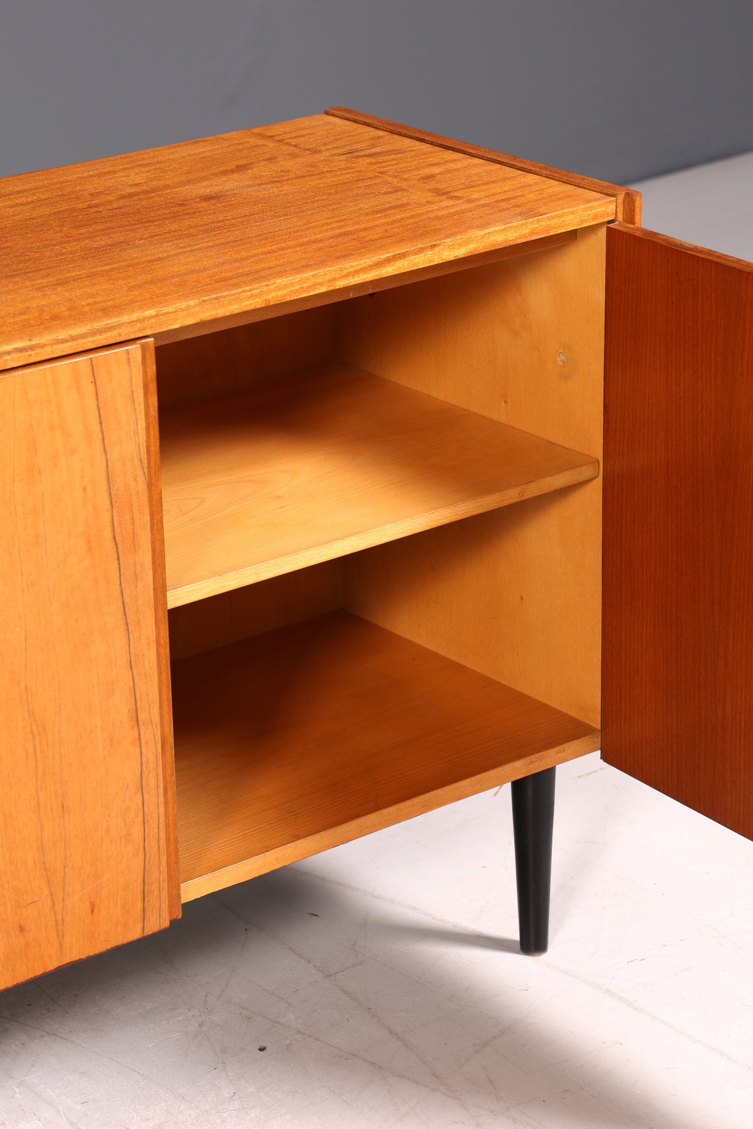 E862 Finish Wunderschöne Mid Century Kommode Vintage Schrank Retro Flur Kommode 60s Regal Sideboard