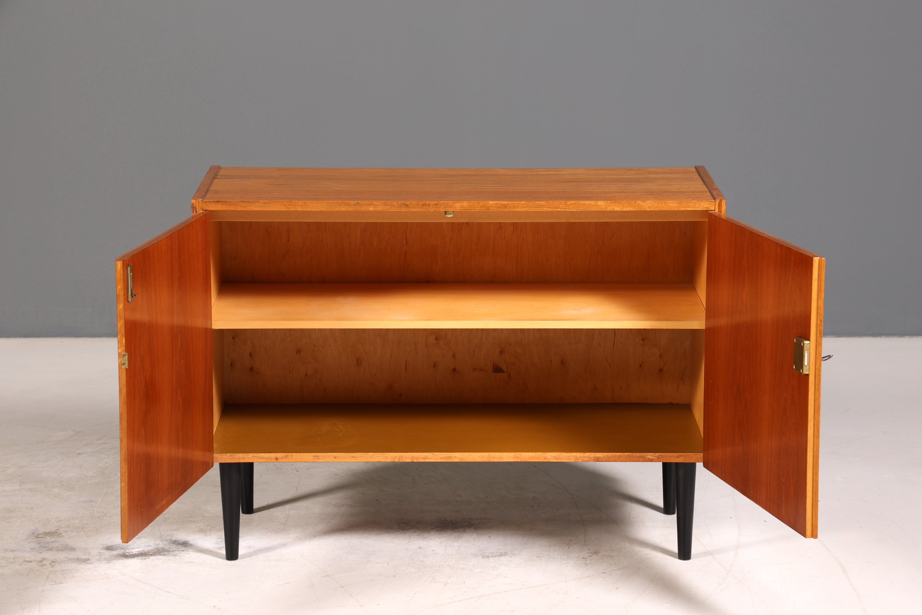 E863 Finish Wunderschöne Mid Century Kommode Vintage Schrank Retro Flur Kommode 60s Regal Sideboard