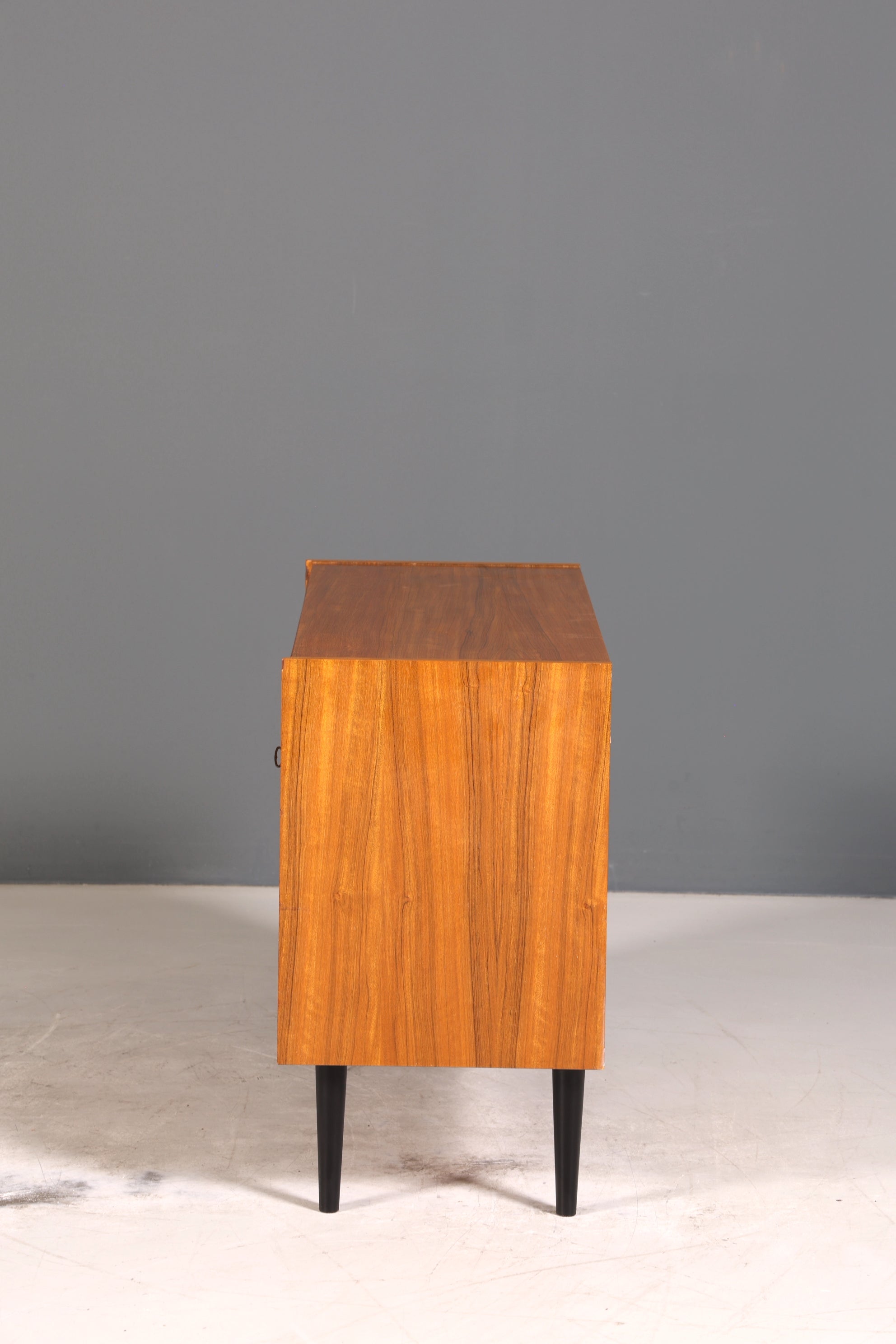 E863 Finish Wunderschöne Mid Century Kommode Vintage Schrank Retro Flur Kommode 60s Regal Sideboard