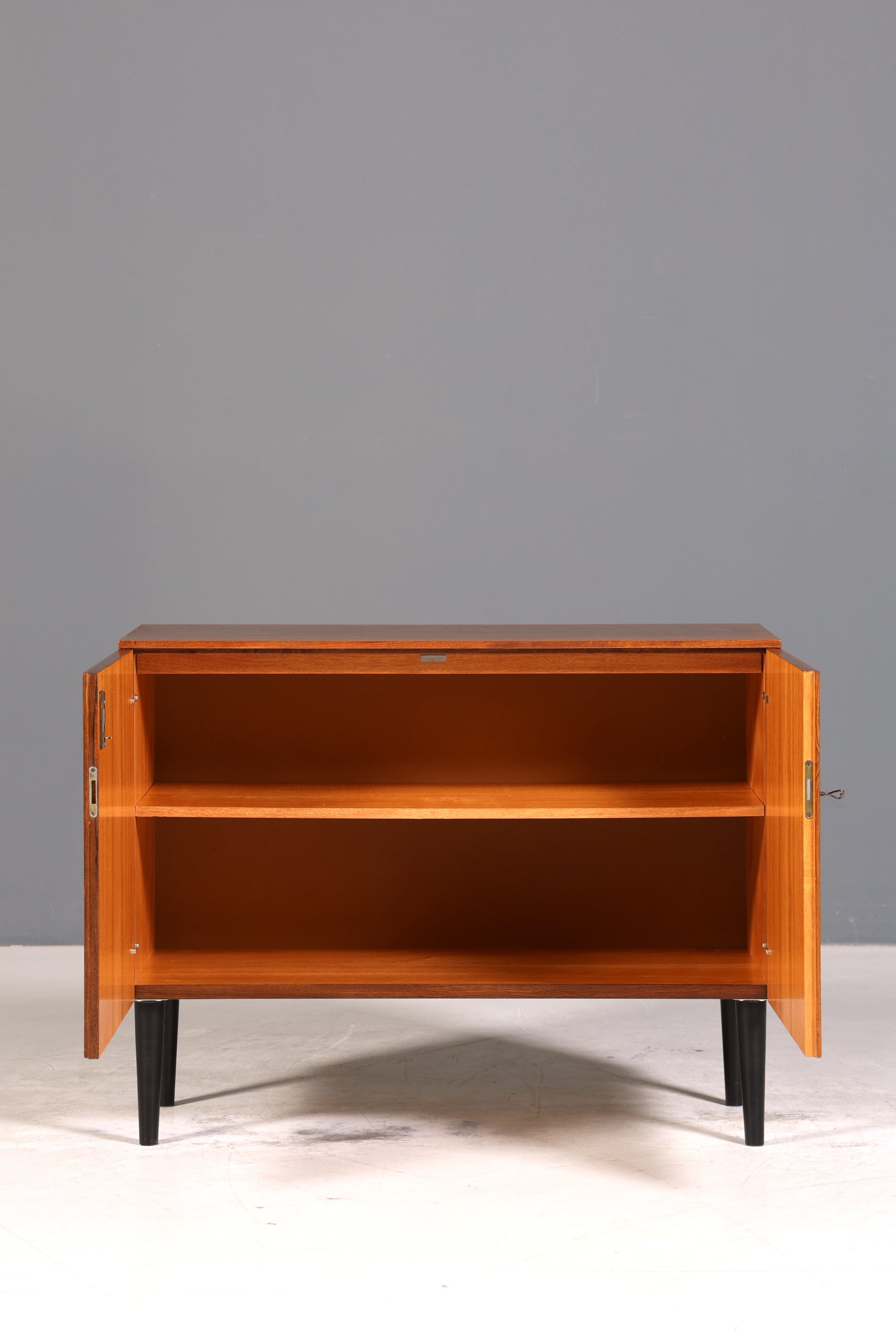 Wunderschöne Mid Century Kommode Vintage Schrank Retro Flur Kommode 60s Regal Sideboard
