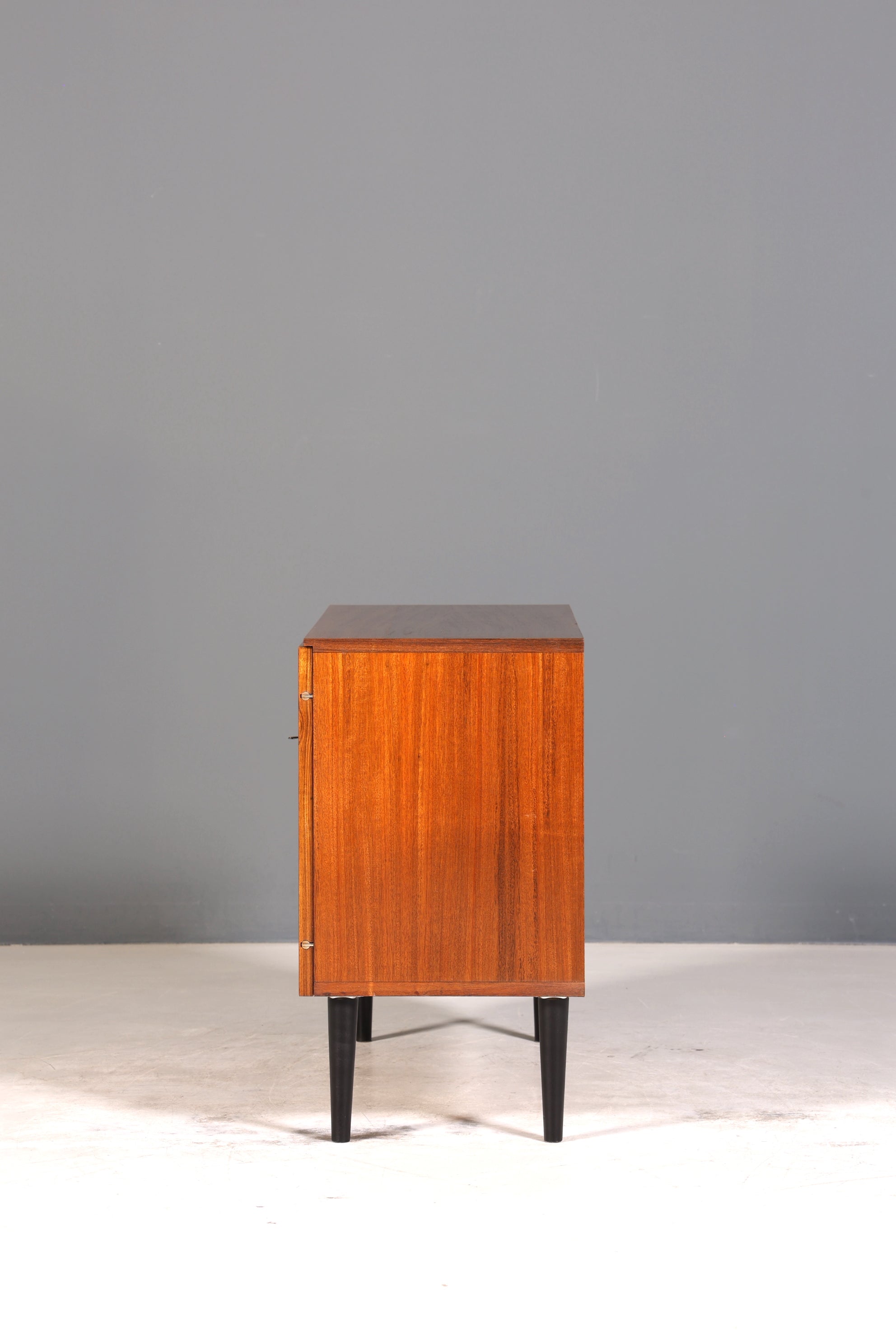 Wunderschöne Mid Century Kommode Vintage Schrank Retro Flur Kommode 60s Regal Sideboard