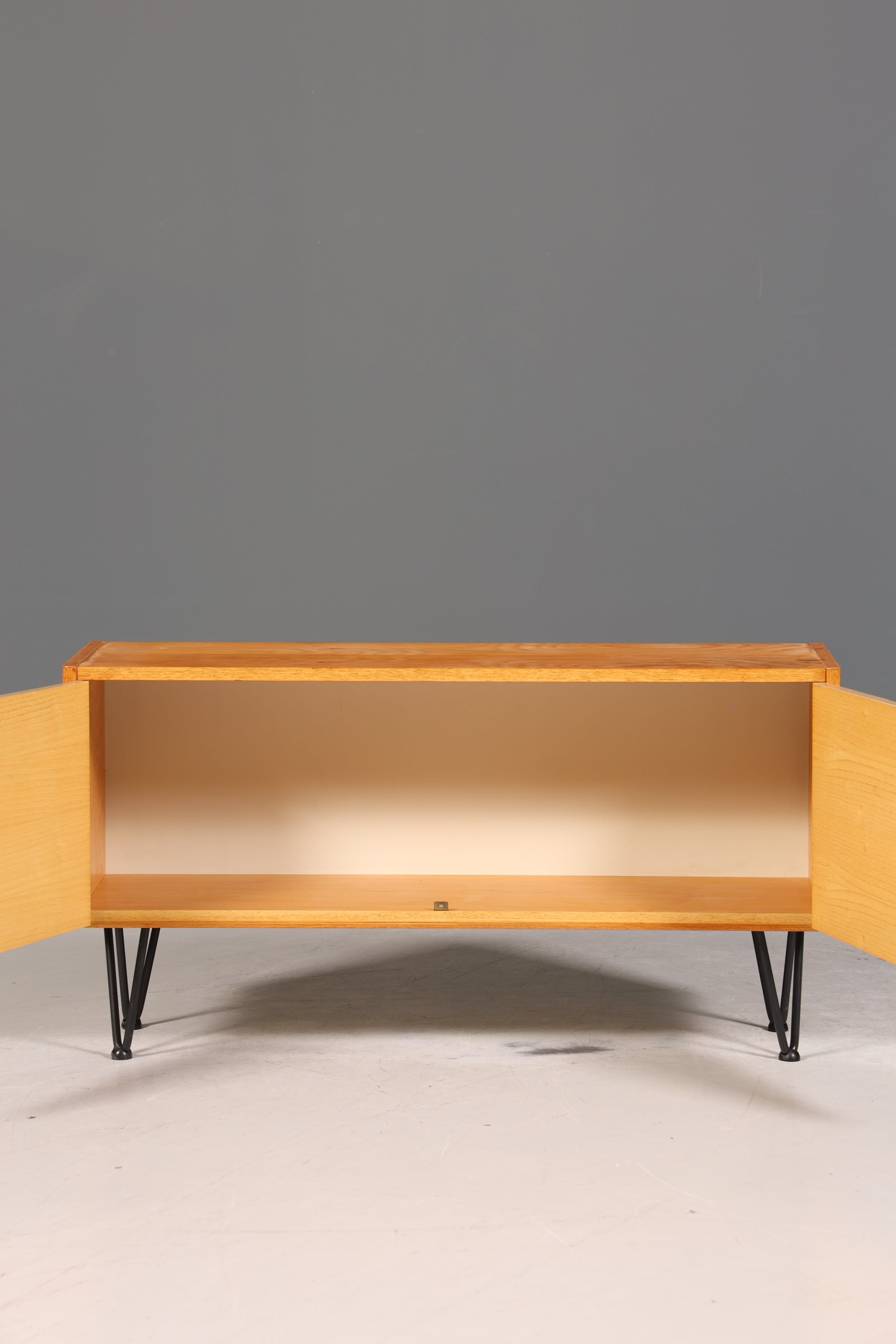 Stilvoller Original Hellerau Schrank Joachim Nebelung 430 Bauhaus Sideboard Retro Kommode 2 von 4
