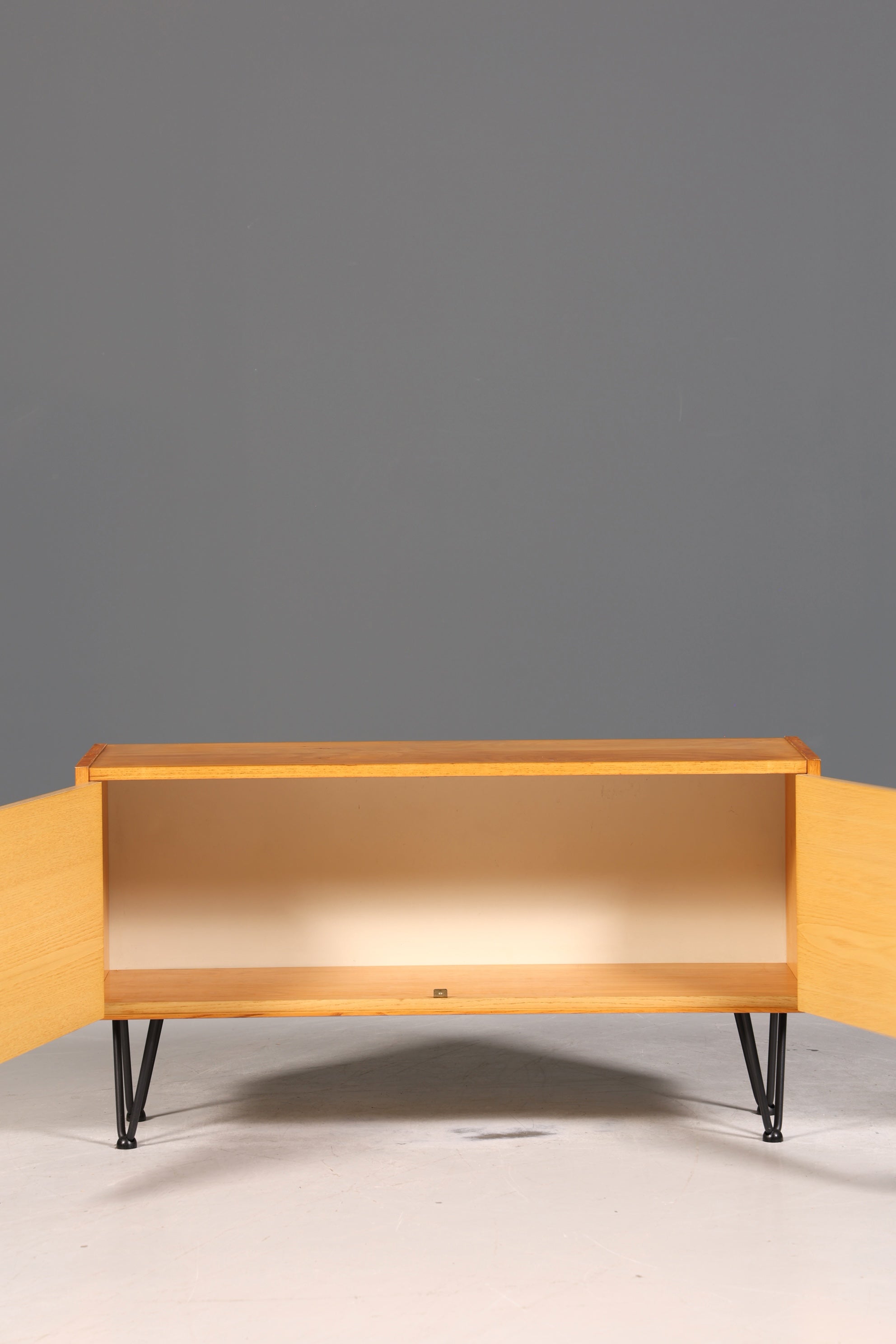 Stilvoller Original Hellerau Schrank Joachim Nebelung 430 Bauhaus Sideboard Retro Kommode 3 von 4