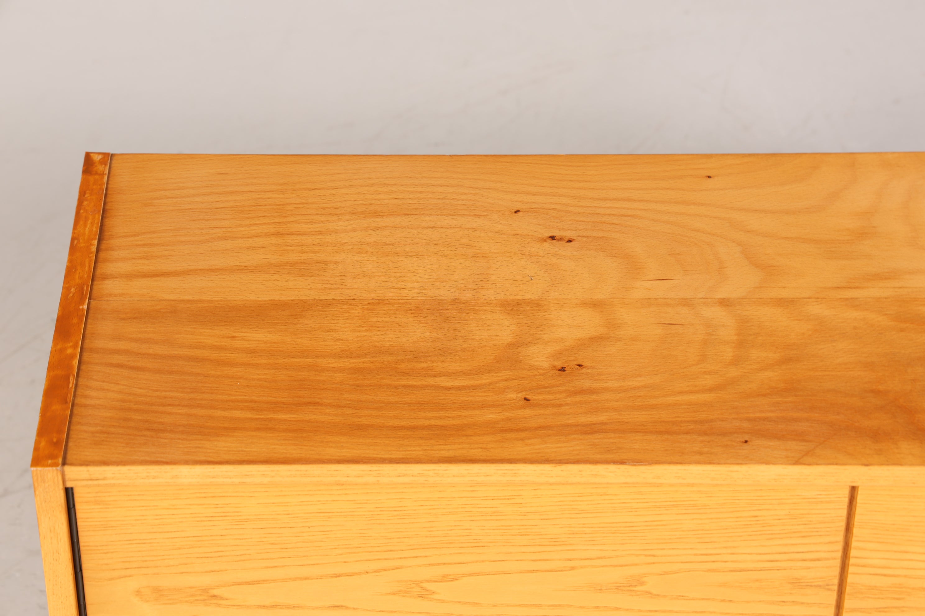Stilvoller Original Hellerau Schrank Joachim Nebelung 430 Bauhaus Sideboard Retro Kommode 3 von 4