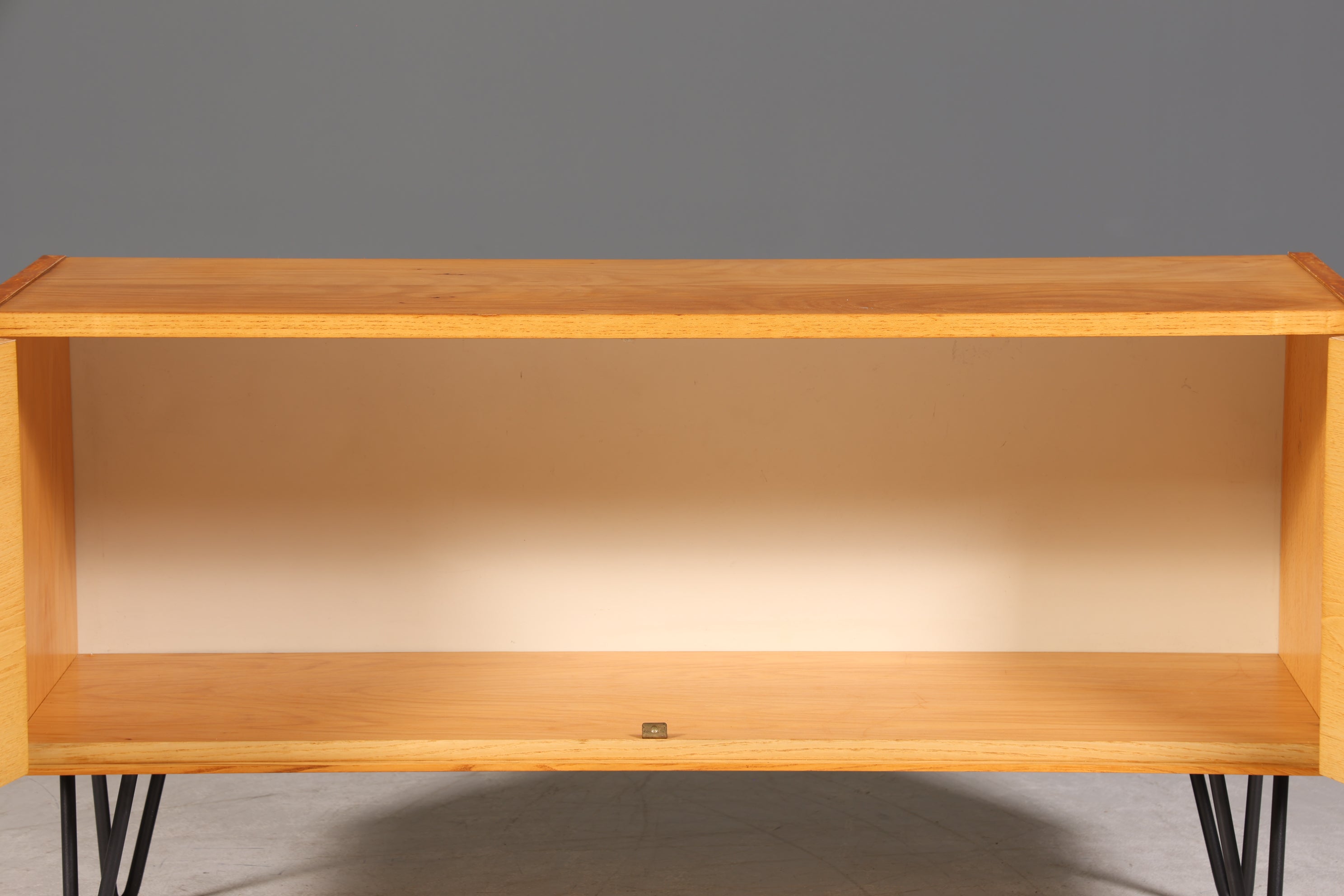 Stilvoller Original Hellerau Schrank Joachim Nebelung 430 Bauhaus Sideboard Retro Kommode 3 von 4