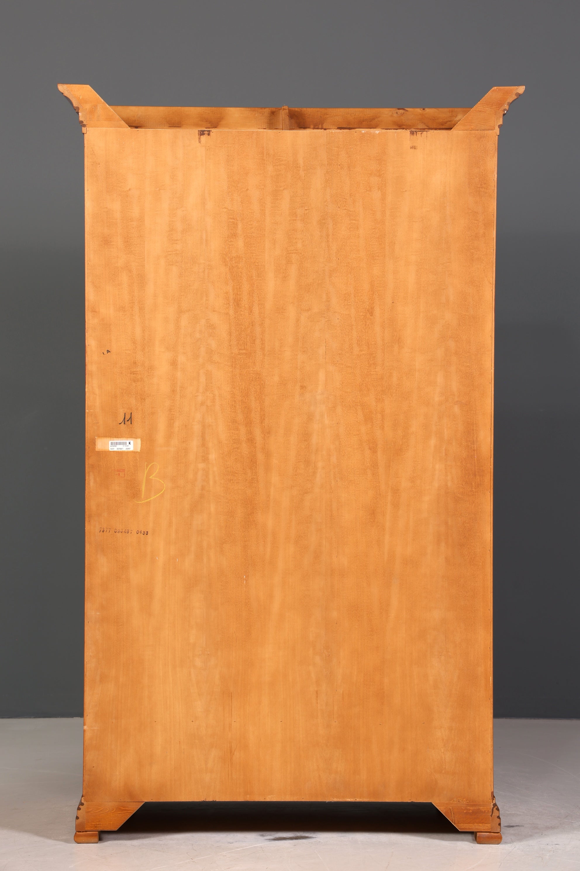 Traumhafter Original Selva Schrank Antik Stil massiv Holz Dielenschrank Villa Borghese Kleiderschrank Wäscheschrank