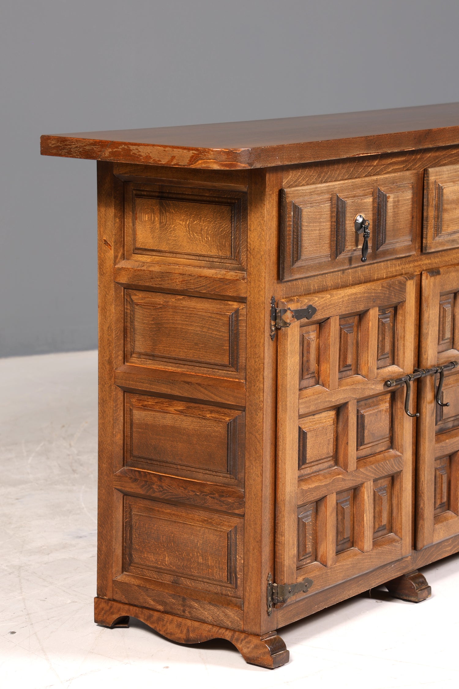 Wunderschönes Spanisches Sideboard echt Holz Schrank Kommode rustikales Buffet