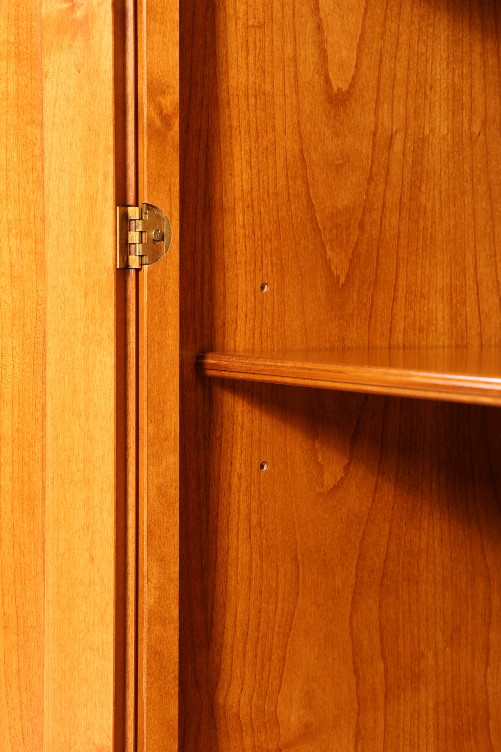 Traumhafter Original Selva Schrank Antik Stil massiv Holz Dielenschrank Villa Borghese Kleiderschrank Wäscheschrank