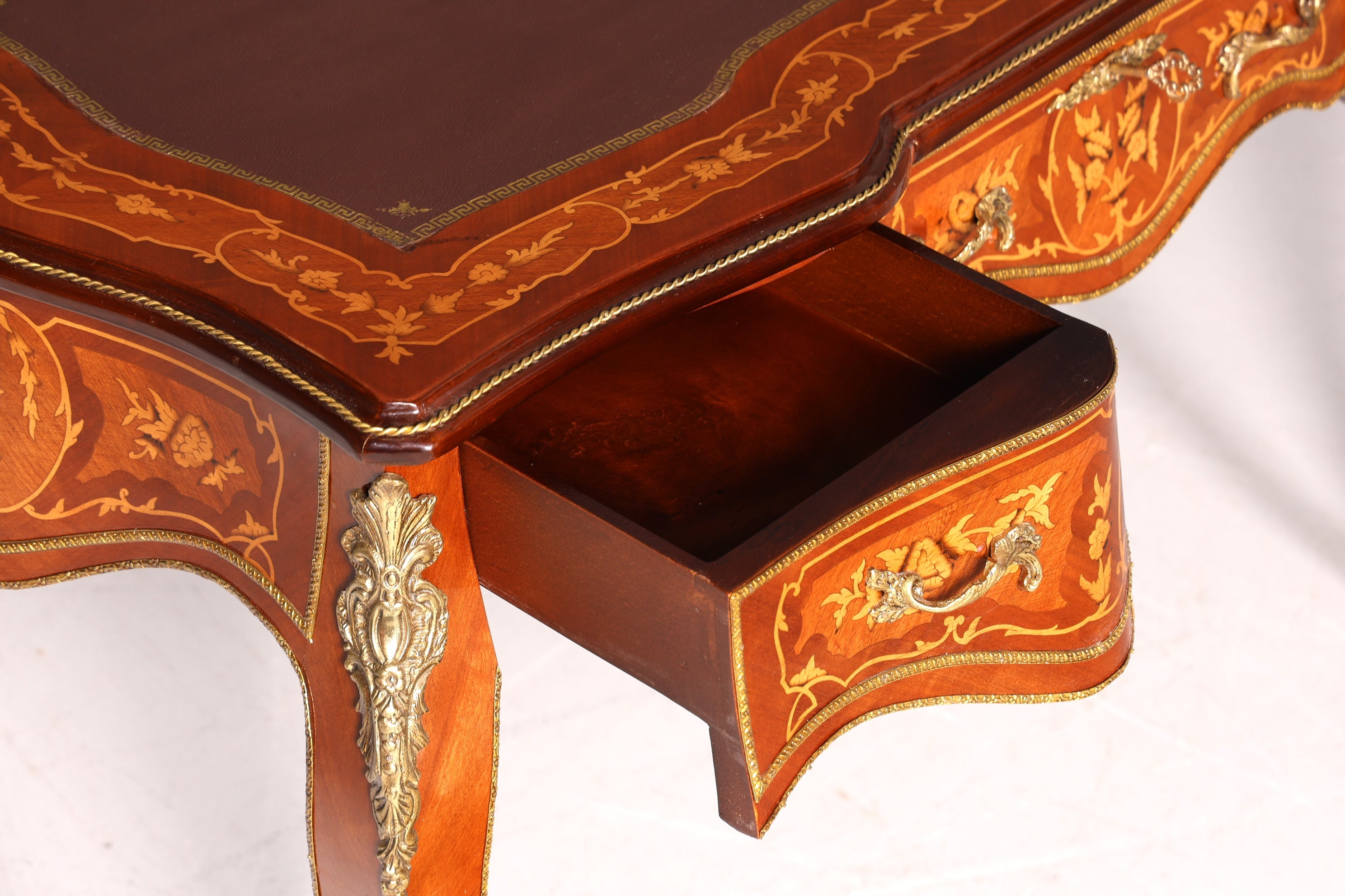 Wunderschöner Louis XV Stil Schreibtisch French Office Desk Antik Stil Bürotisch