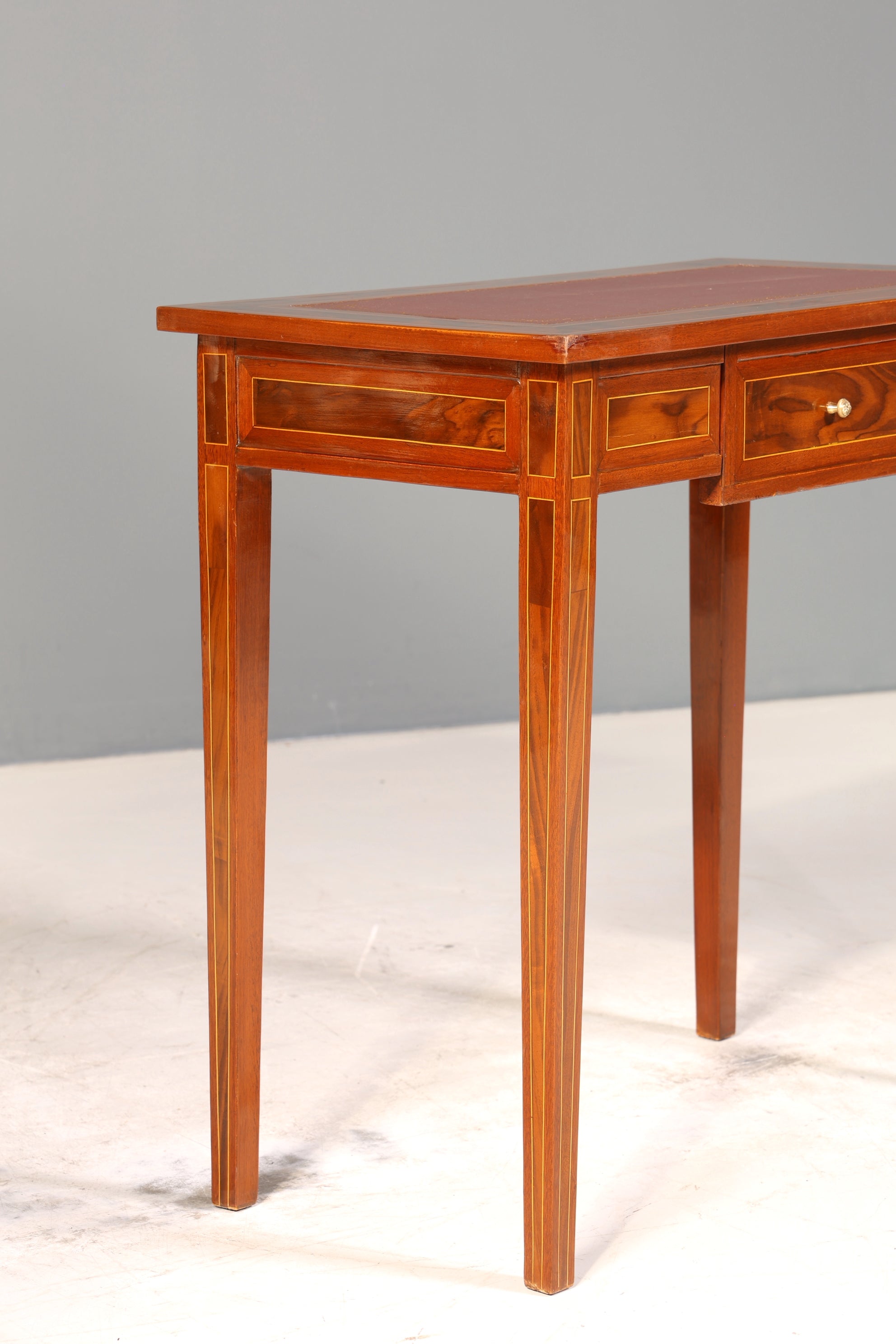 Traumhafter filigraner Schreibtisch French Desk Antik Stil Bürotisch Office Desk