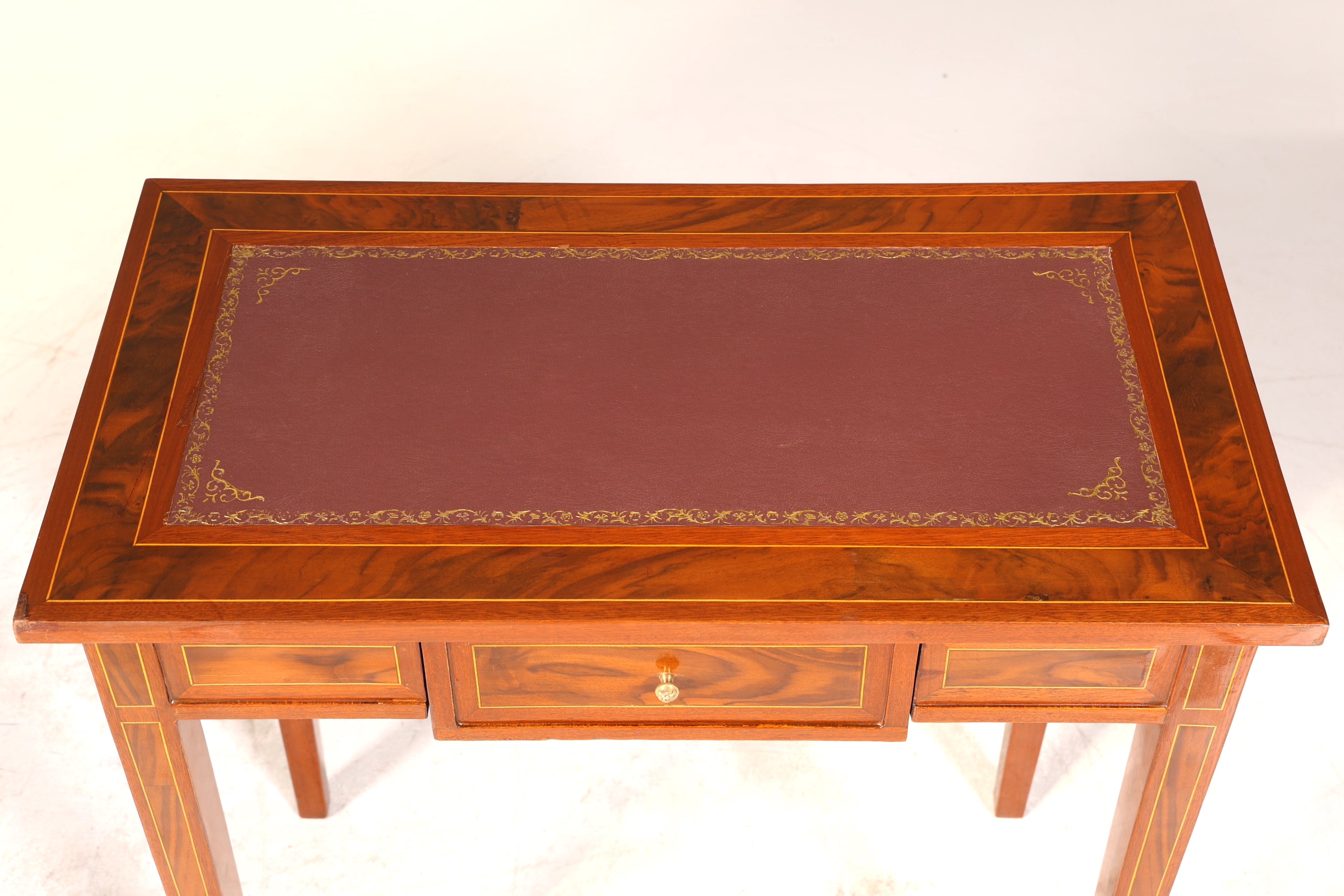 Traumhafter filigraner Schreibtisch French Desk Antik Stil Bürotisch Office Desk