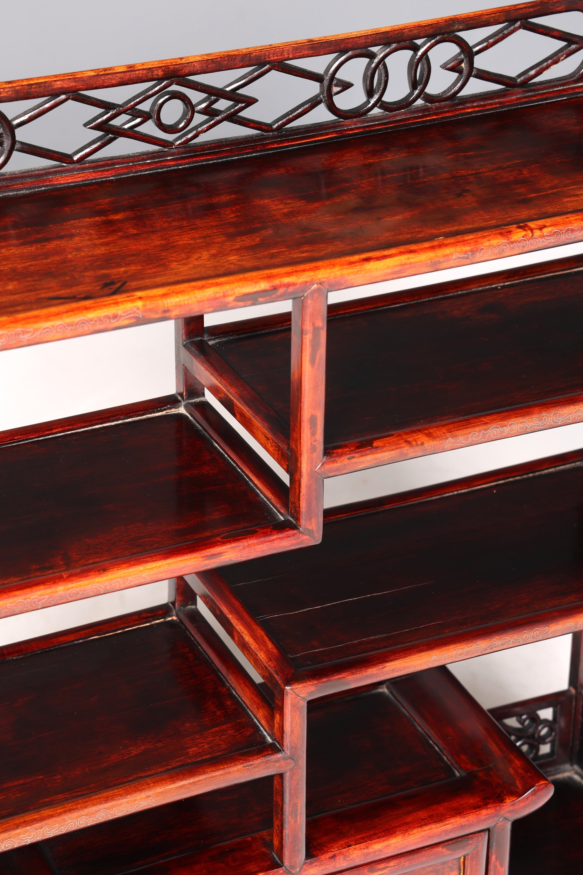 Wunderschönes kunstvolles Chinesisches Regal China Bücherregal Etagere Asia Buchablage