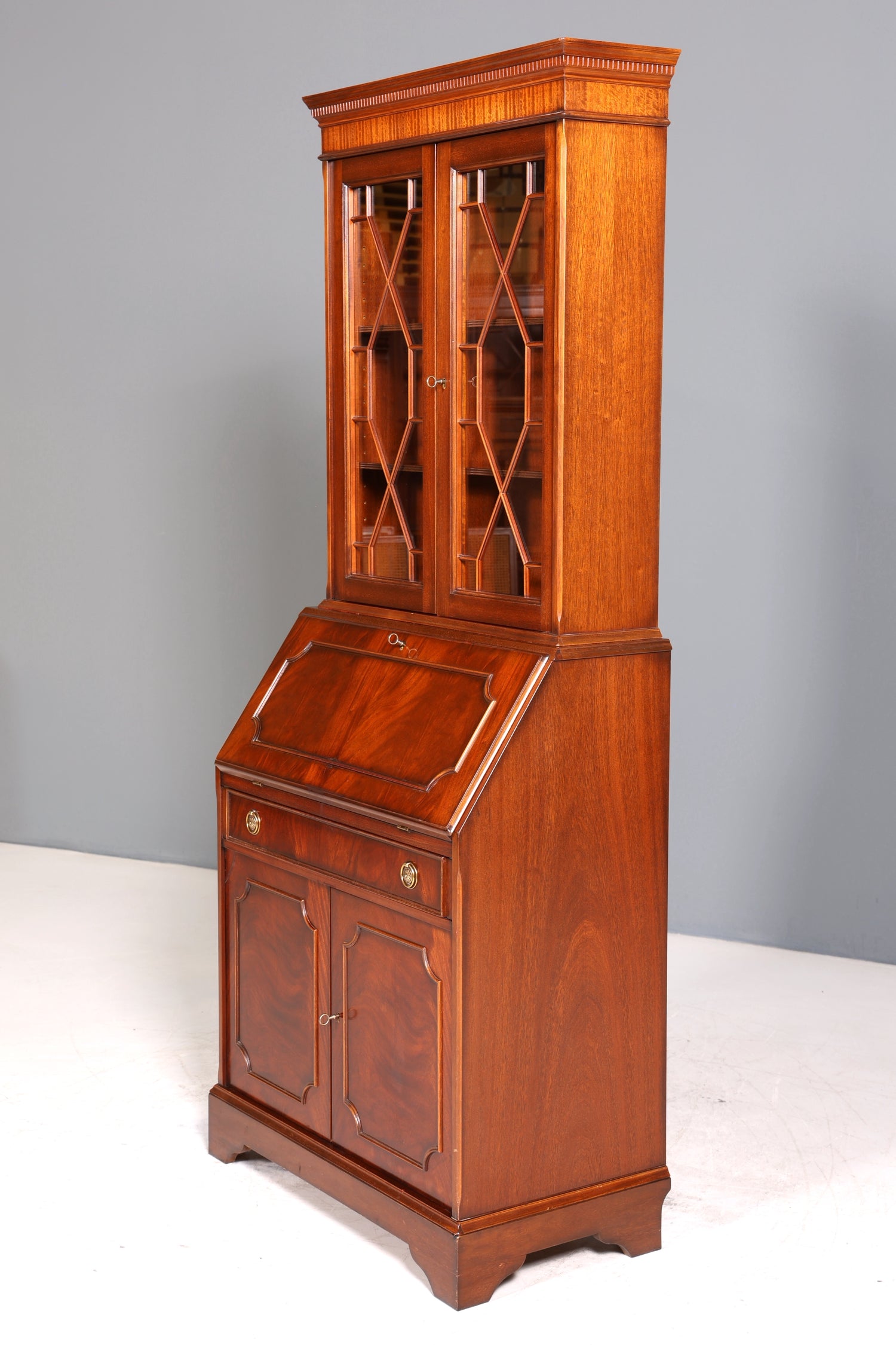 E913 Finish cm Stilvoller Englischer Sekretär Original Heldense Büro Aufsatzsekretär Eibe Antik 60S Vitrinen Schrank UK