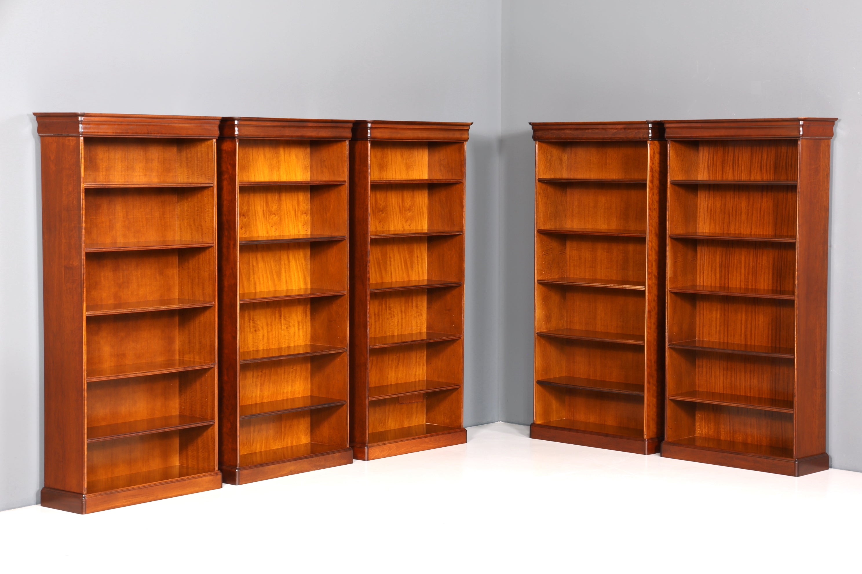 Wunderschönes Original Grange Bücherregal Antik Regal Made in France Bookshelf Buchablage 60s 1 von 3