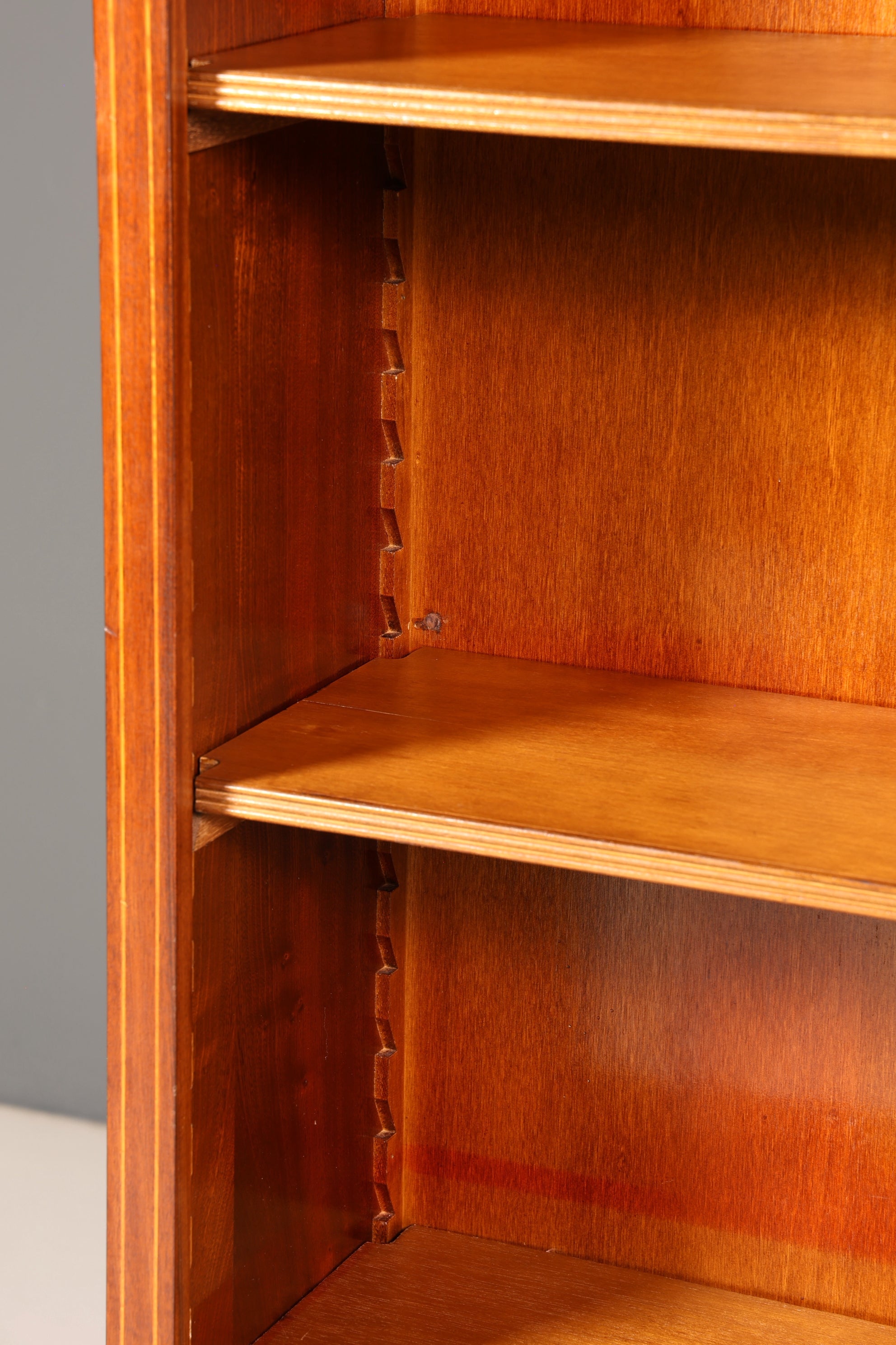 Wunderschönes Englisches XXL Bücherregal Antik Regal Bookshelf Buchablage Bibliothek 60s