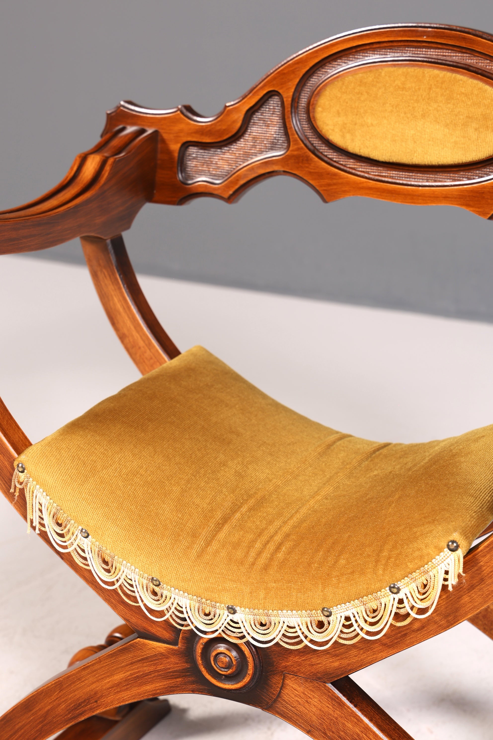 Wunderschöner Gründerzeit Stuhl Armlehnstuhl Antik echt Ritterstuhl Schreibtisch Scherenstuhl Stuhl Sekretär Stuhl Antik