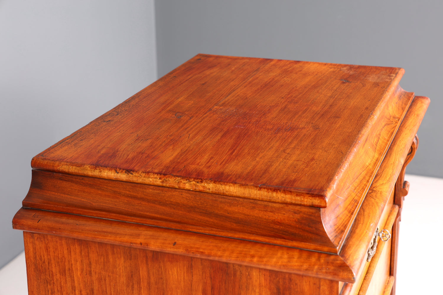 Wunderschönes Gründerzeit Vertiko Louis Philippe Kommode um 1880 Schubladenkommode Chiffoniere