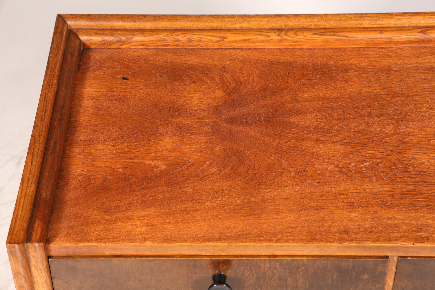 Wunderschöne Art Deco Stil Schrank um 1940 Sideboard Flurschrank TV Schrank