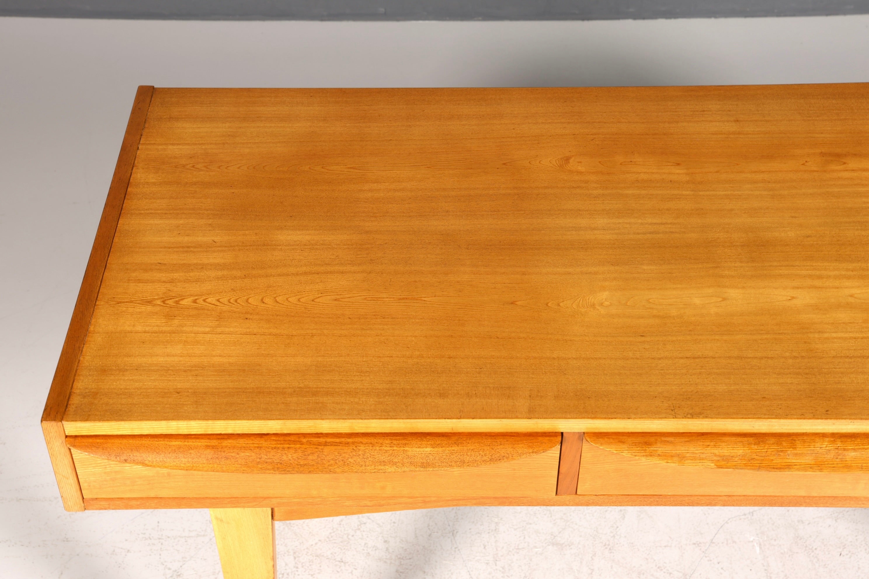 Wunderschöner Hellerau Schreibtisch Modell 602 Mid Century Franz Ehrlich Design Bürotisch Vintage Desk