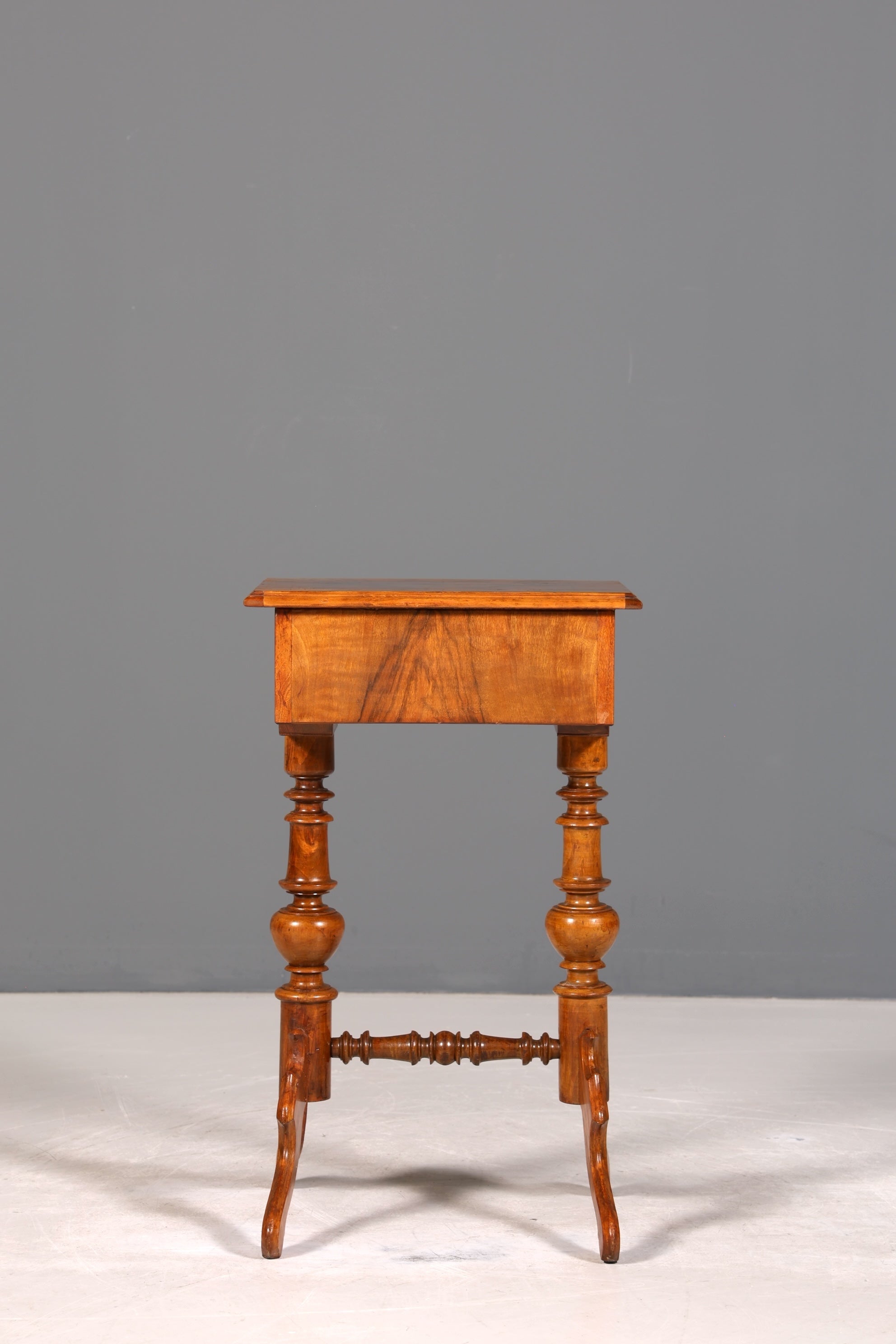 Traumhafter Louis Philippe Beistelltisch Nähtisch Kommode Antik Ablagetisch um 1875