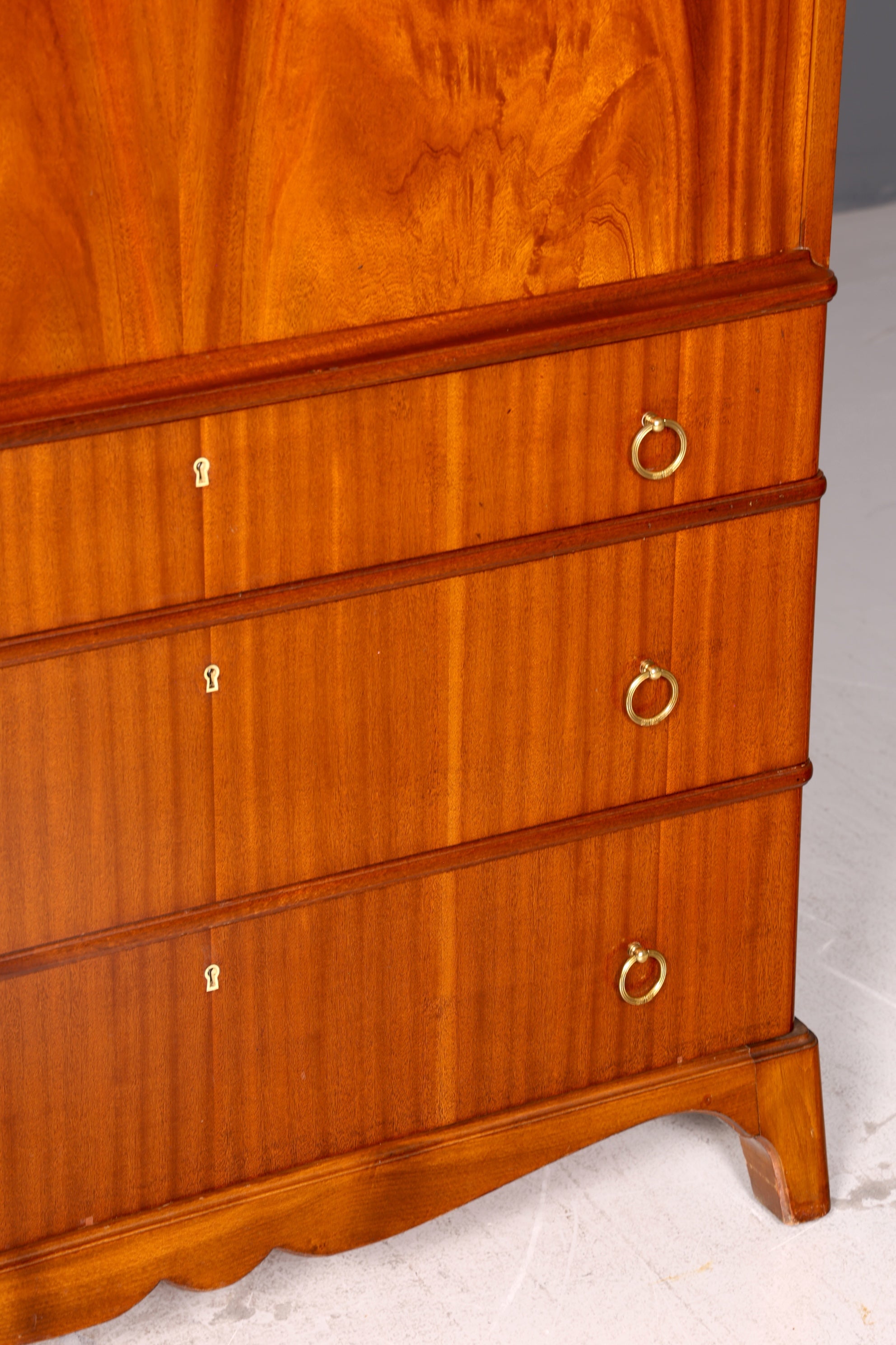 Stilvoller Sekretär im Englischen Stil Büro Vertiko Kommode Schreibkommode Antik Bürokommode Vintage